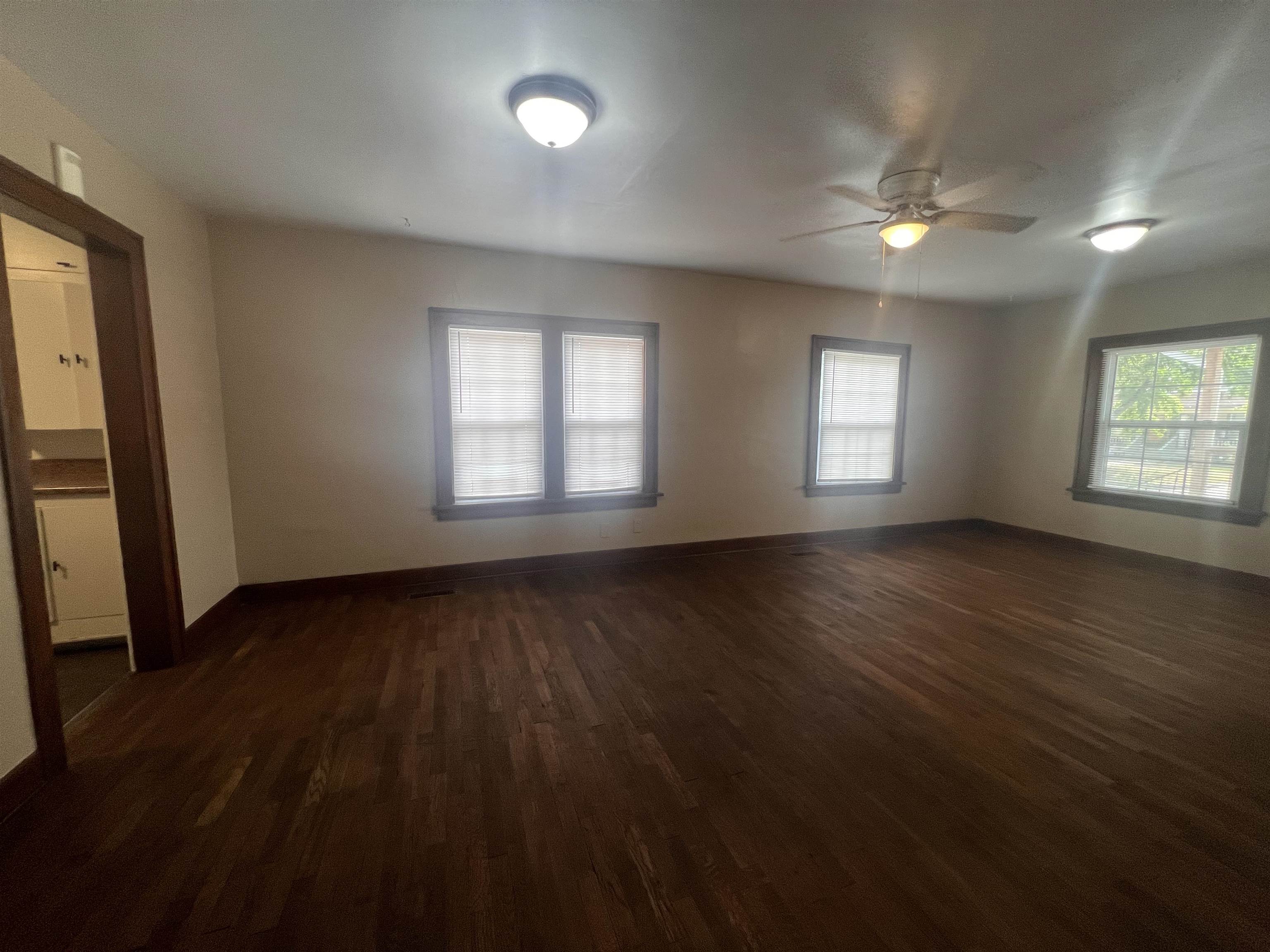 1508 S Pattie Property Photo 6