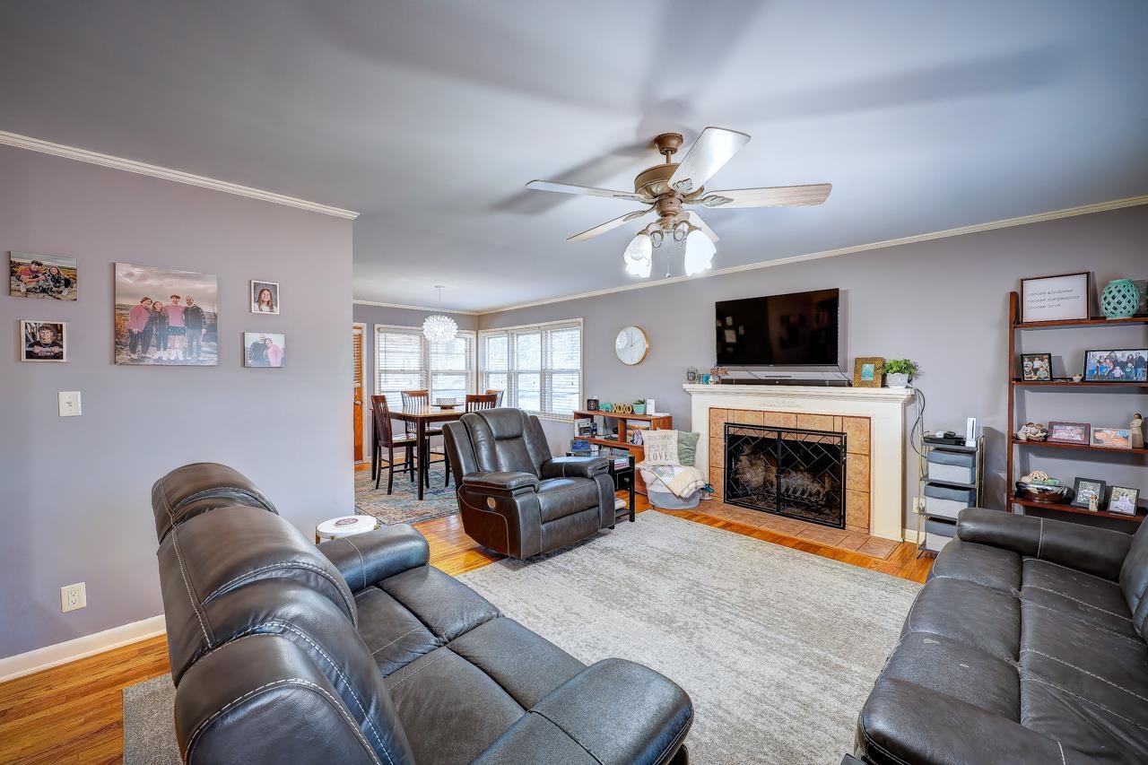 3 Eastridge Property Photo 3