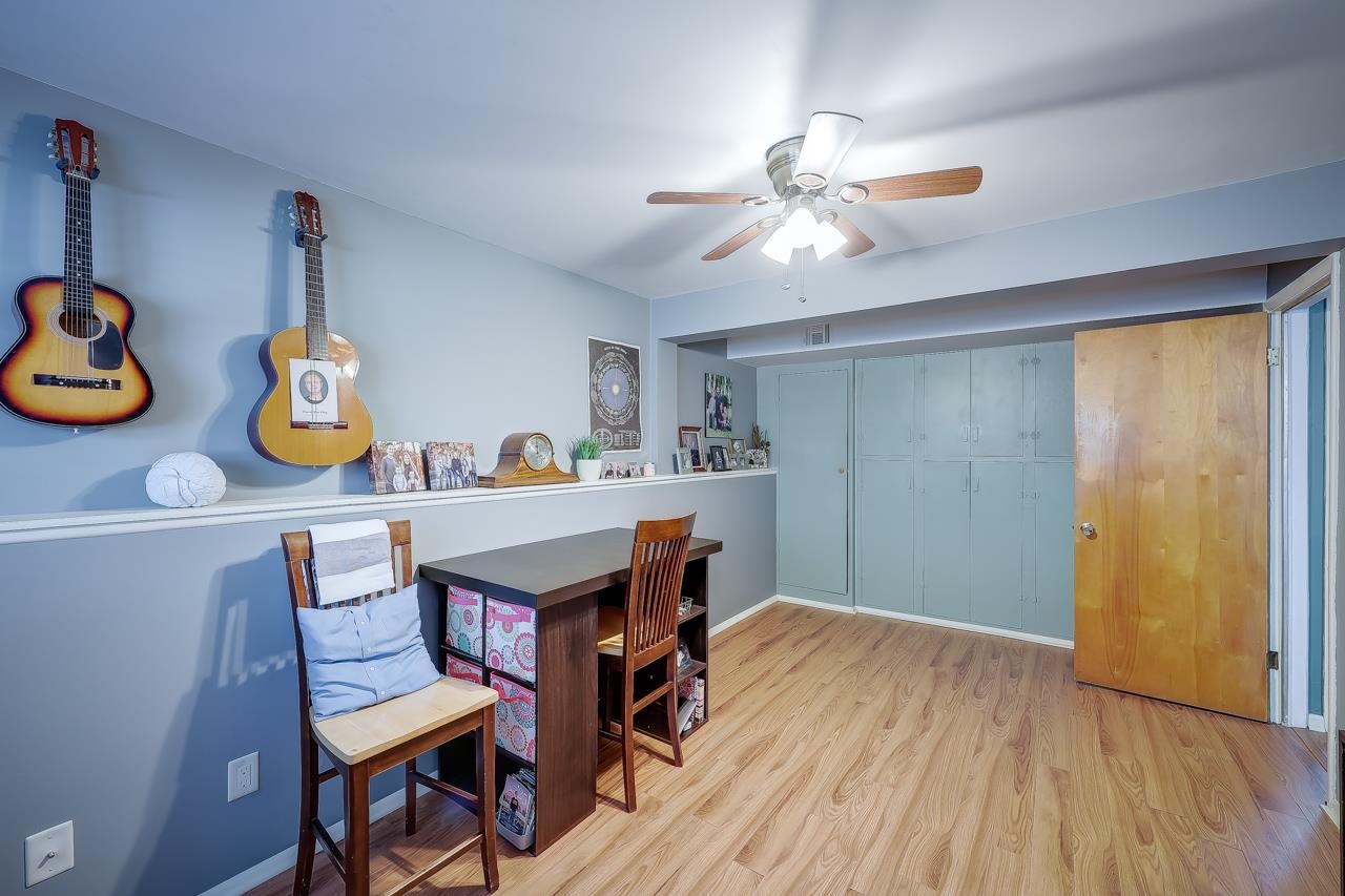 3 Eastridge Property Photo 14