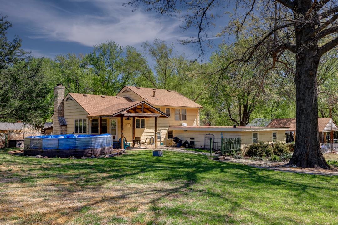3 Eastridge Property Photo 19