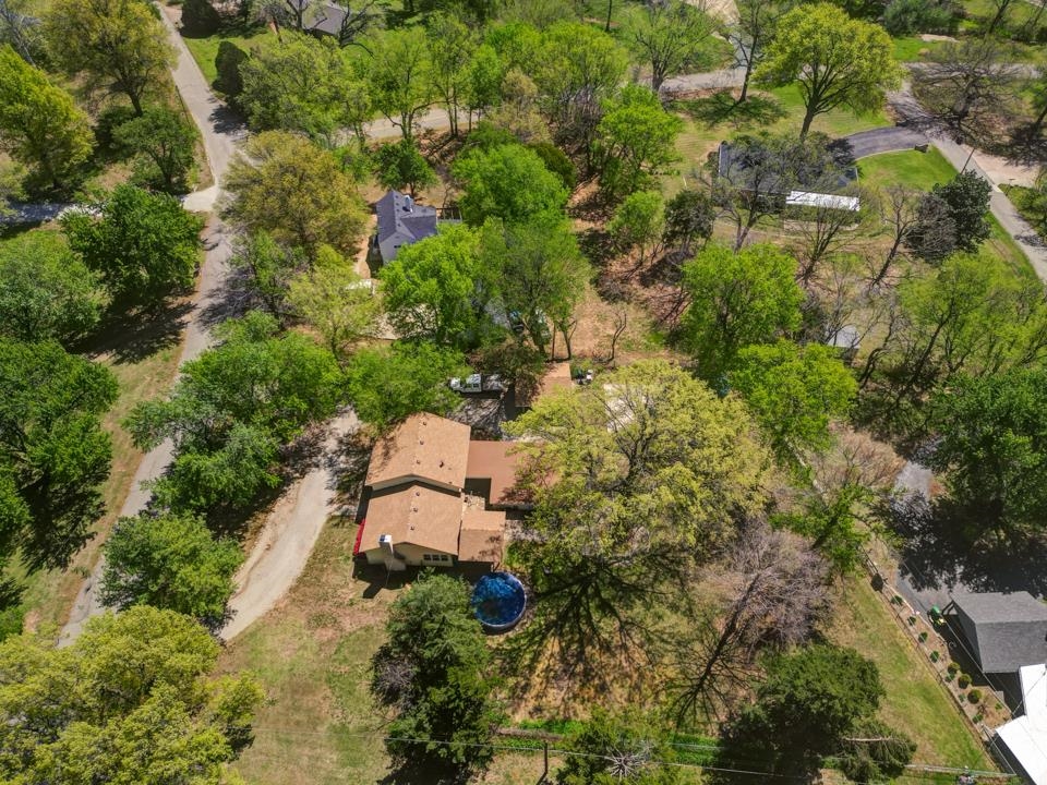 3 Eastridge Property Photo 20