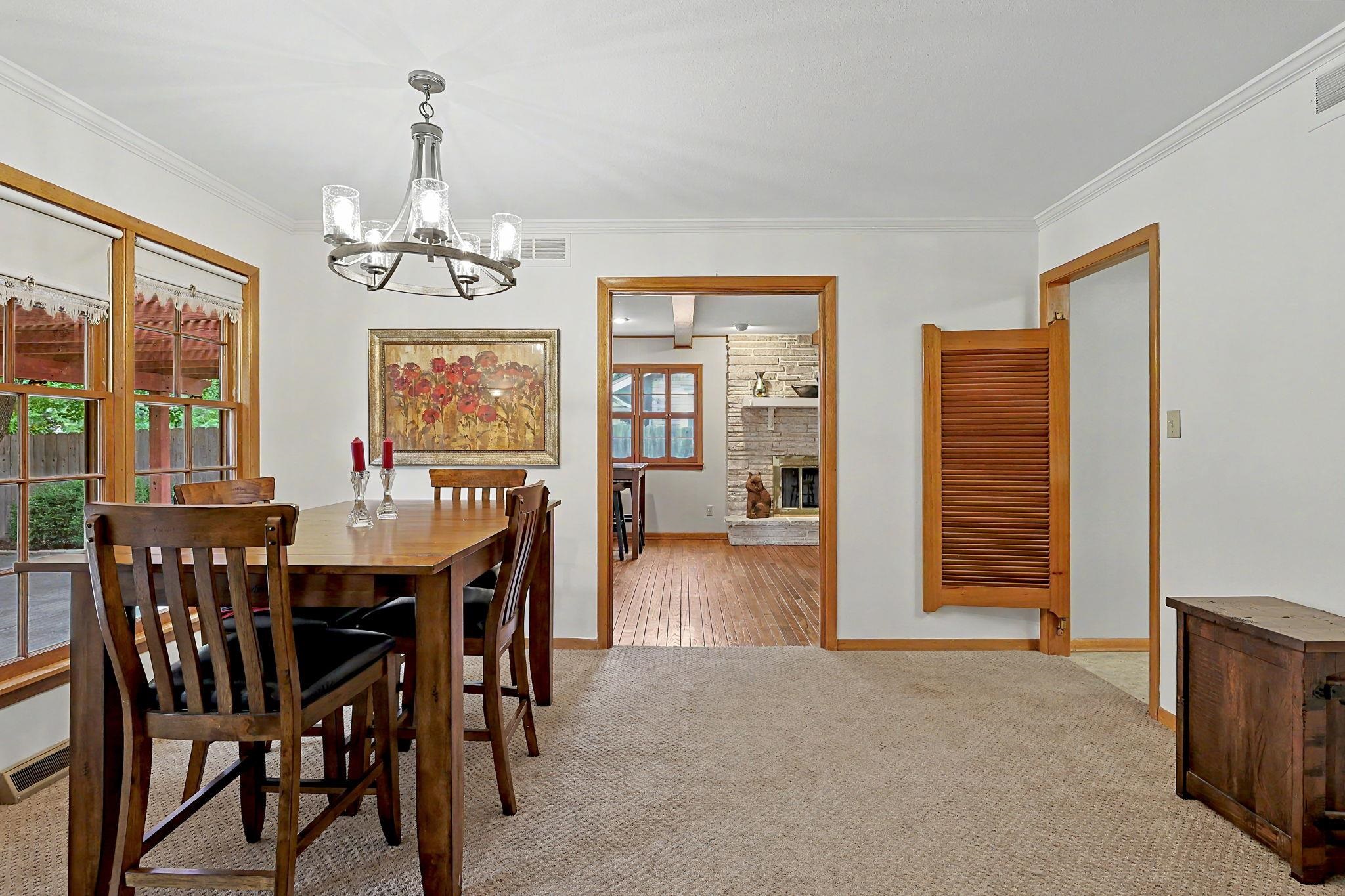 251 N Armour Property Photo 8