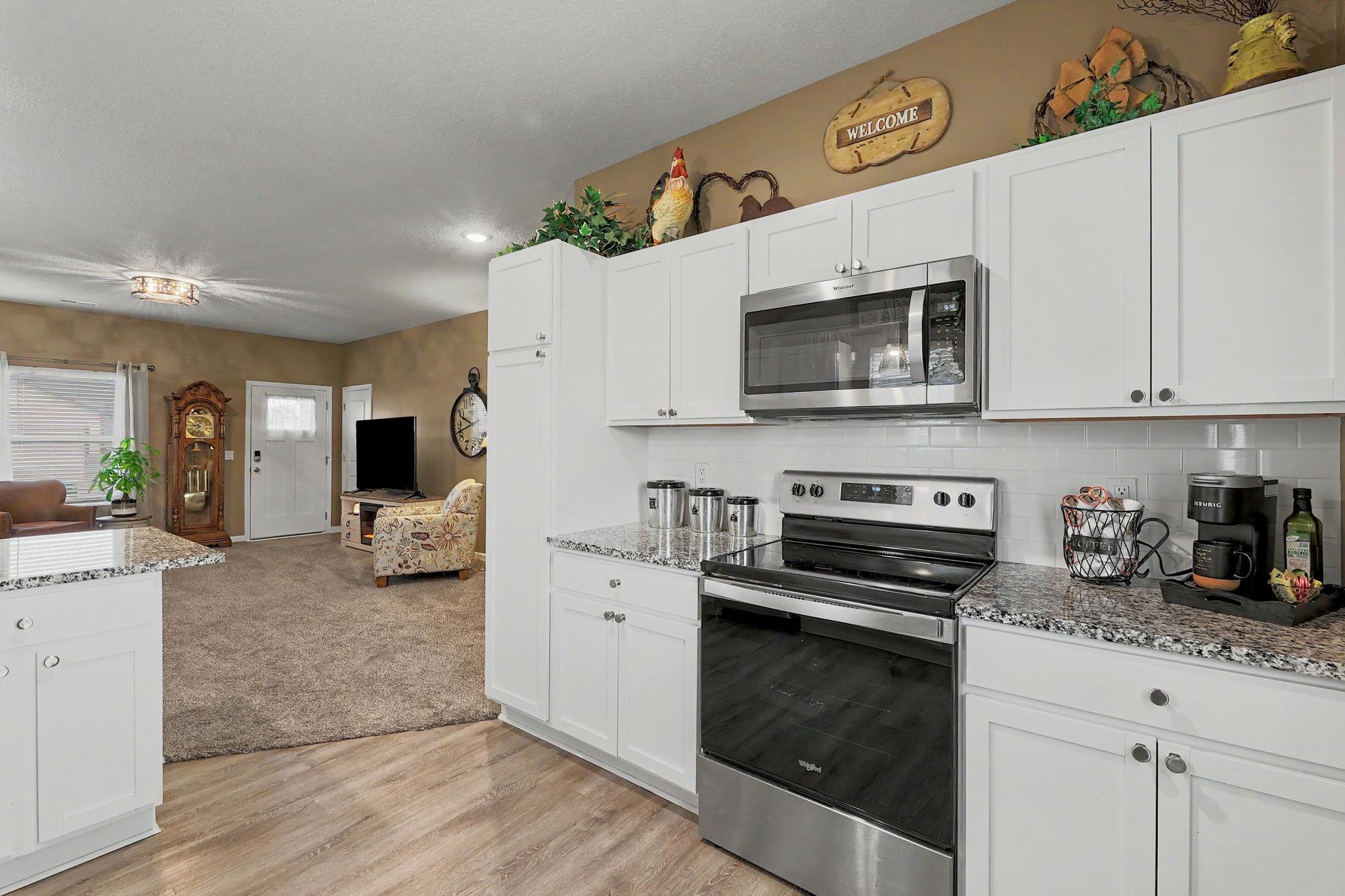 2914 E Highridge St Property Photo 15