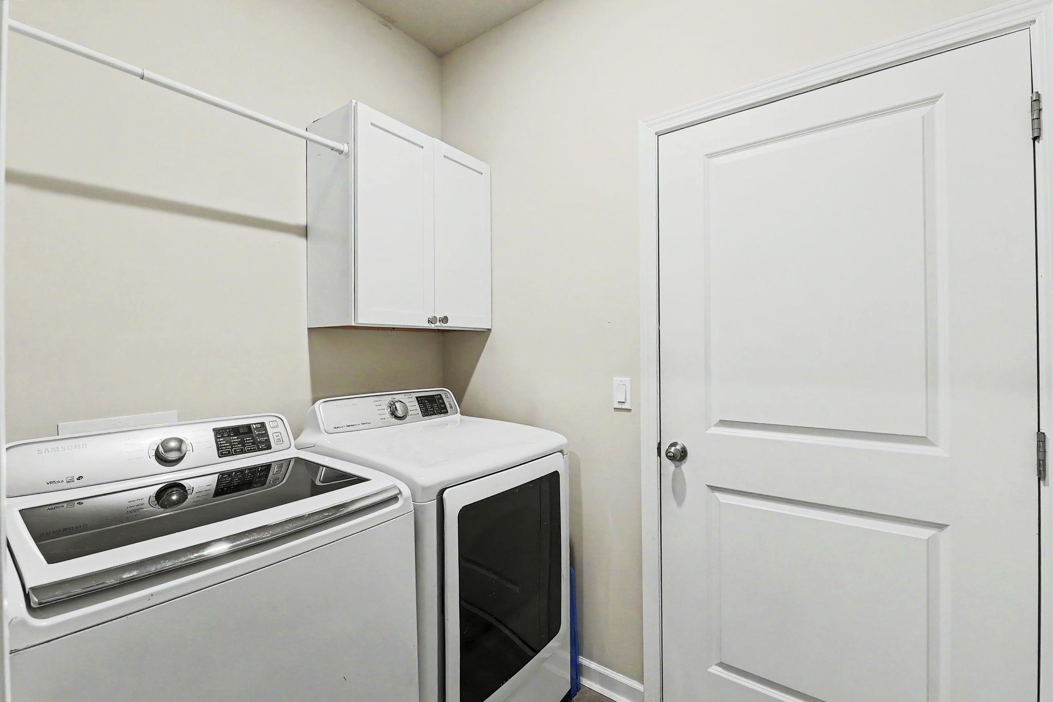 2914 E Highridge St Property Photo 17