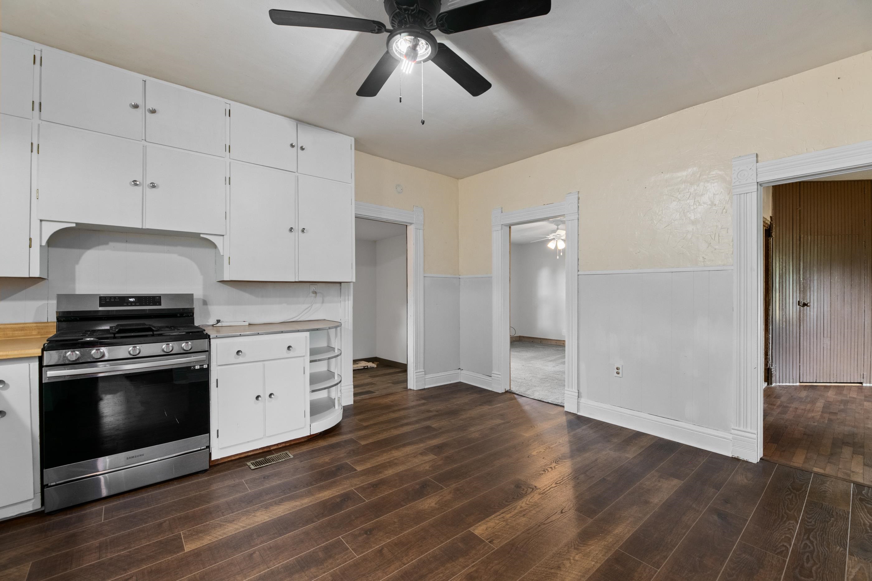 627 S Raff St Property Photo 15