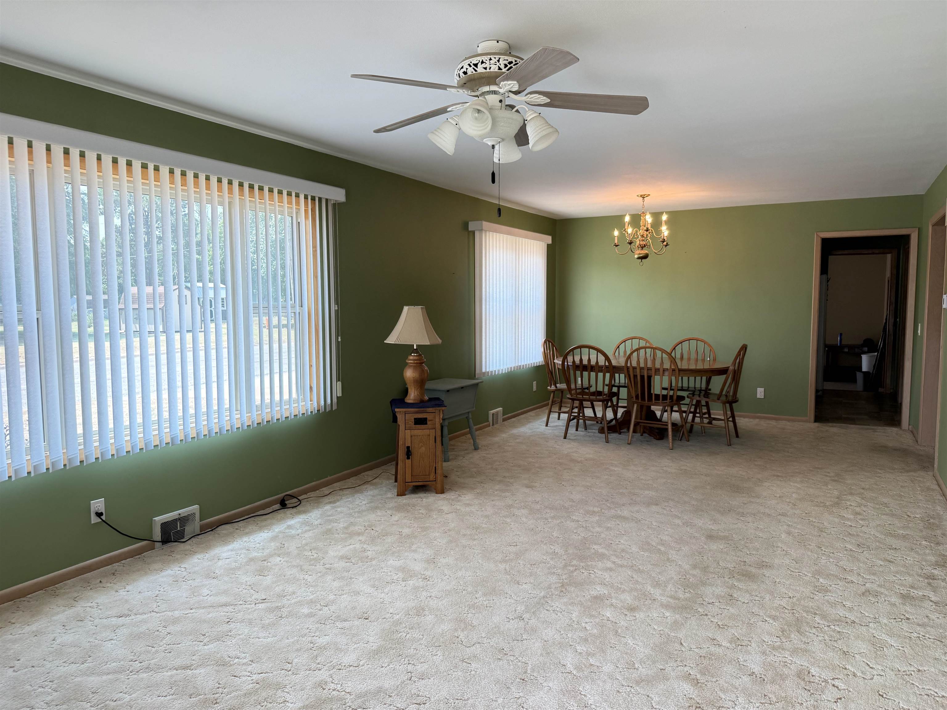 1701 N Main Property Photo 10