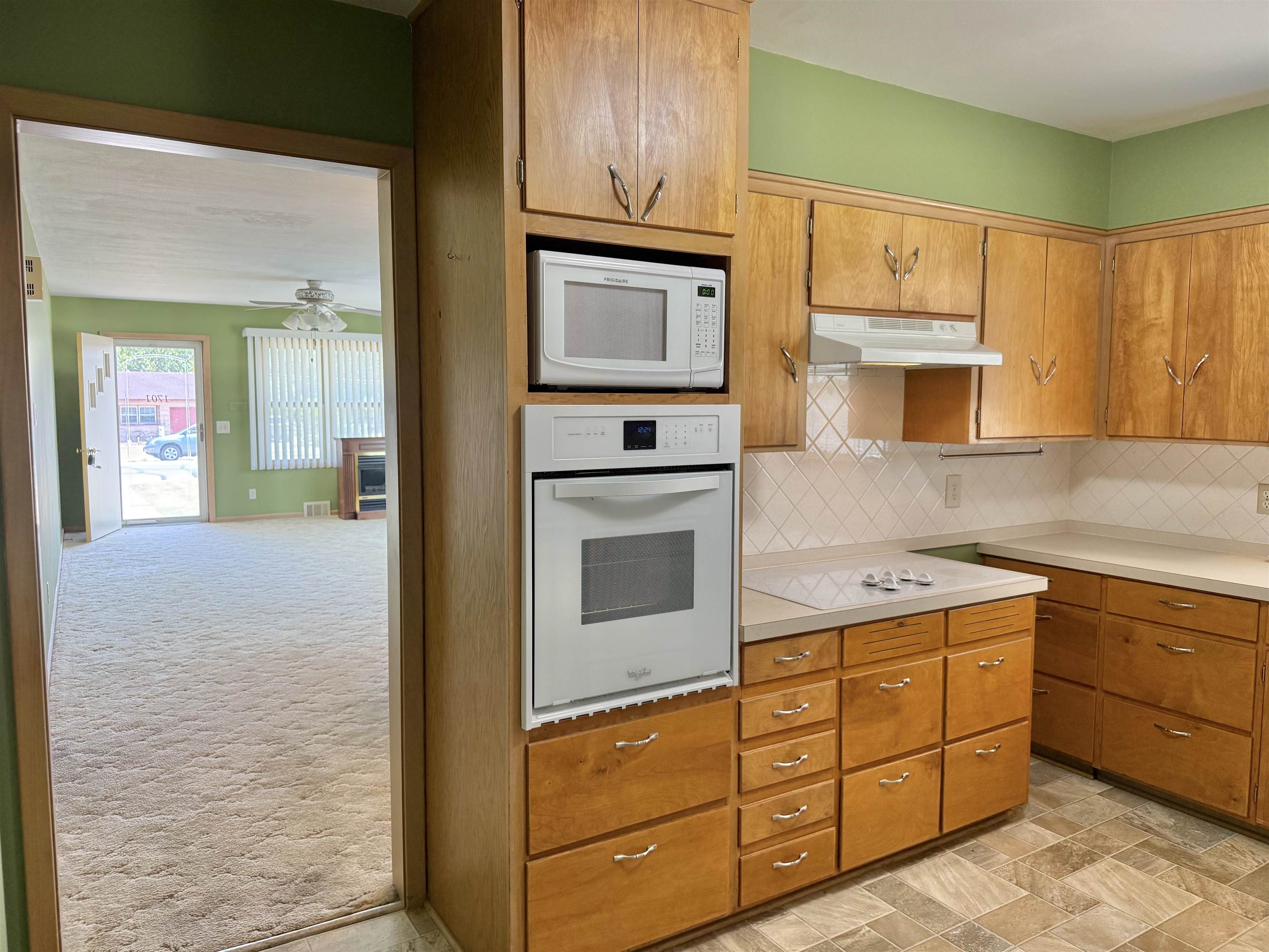 1701 N Main Property Photo 23