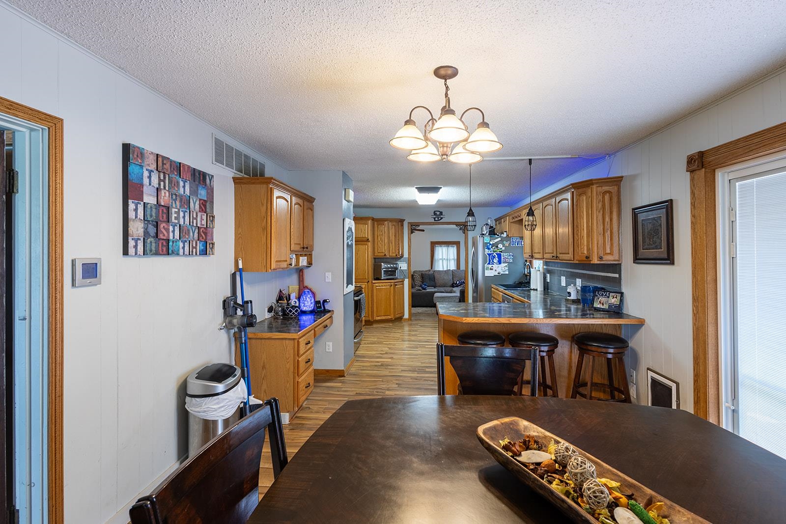 550 S Fisher Property Photo 3