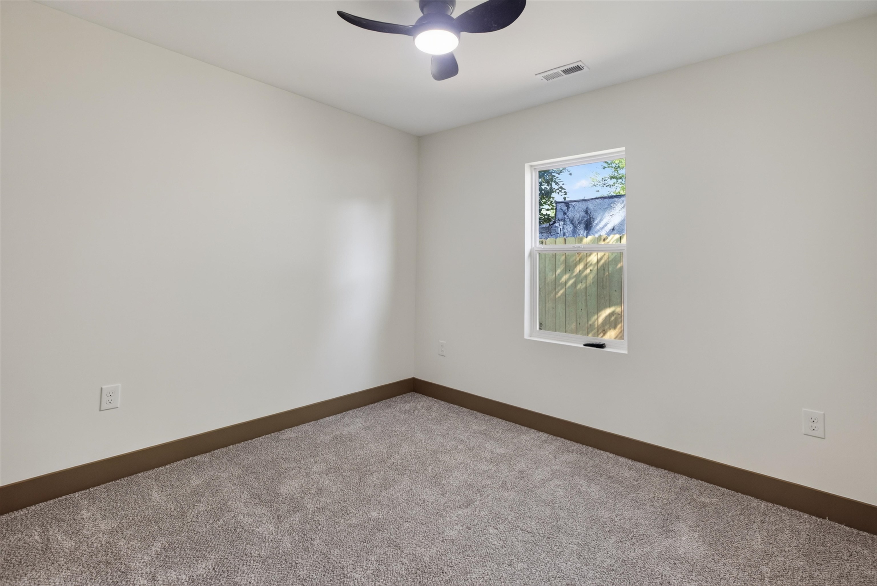 1639 S Lulu Property Photo 21