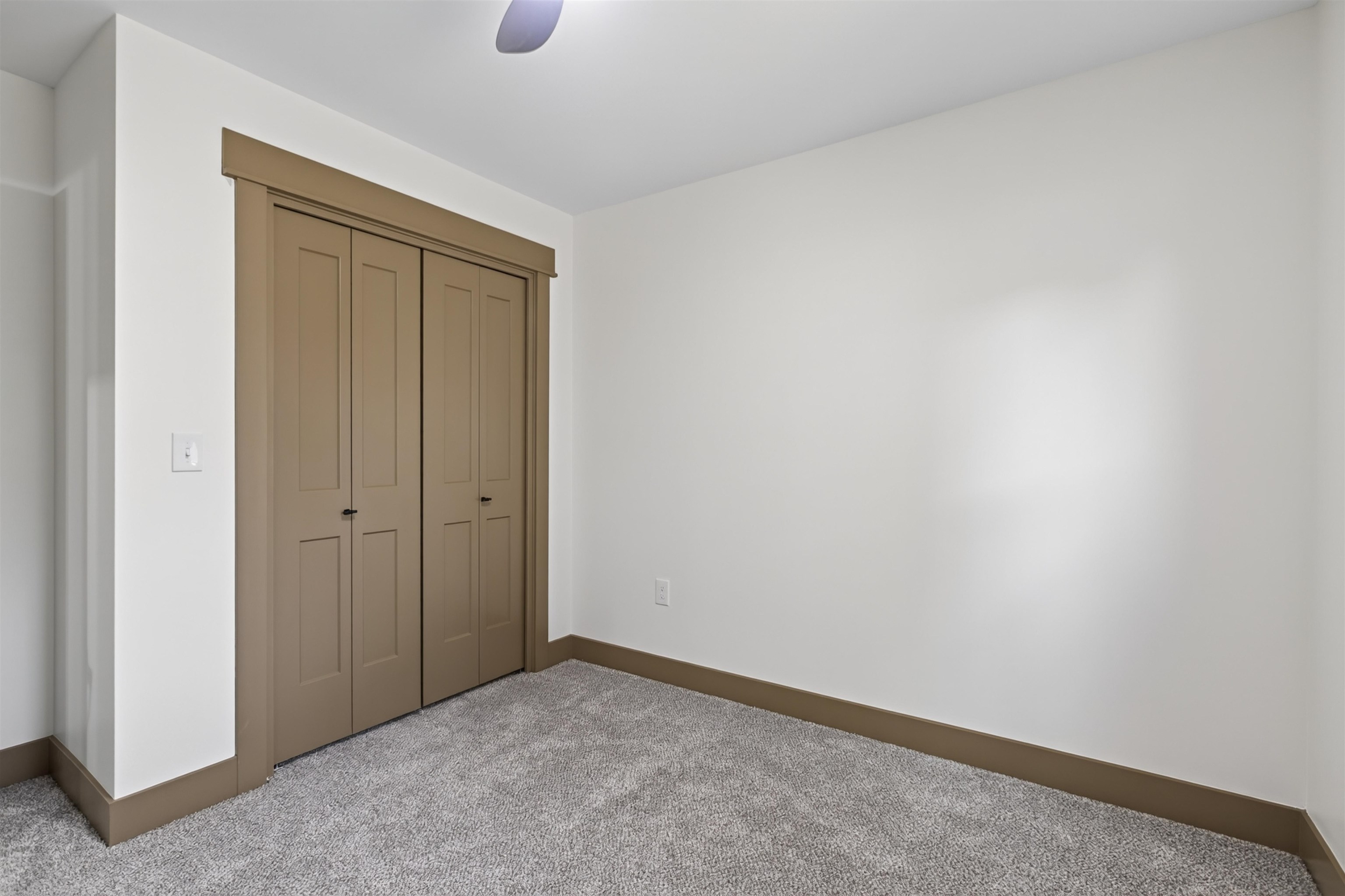 1639 S Lulu Property Photo 22