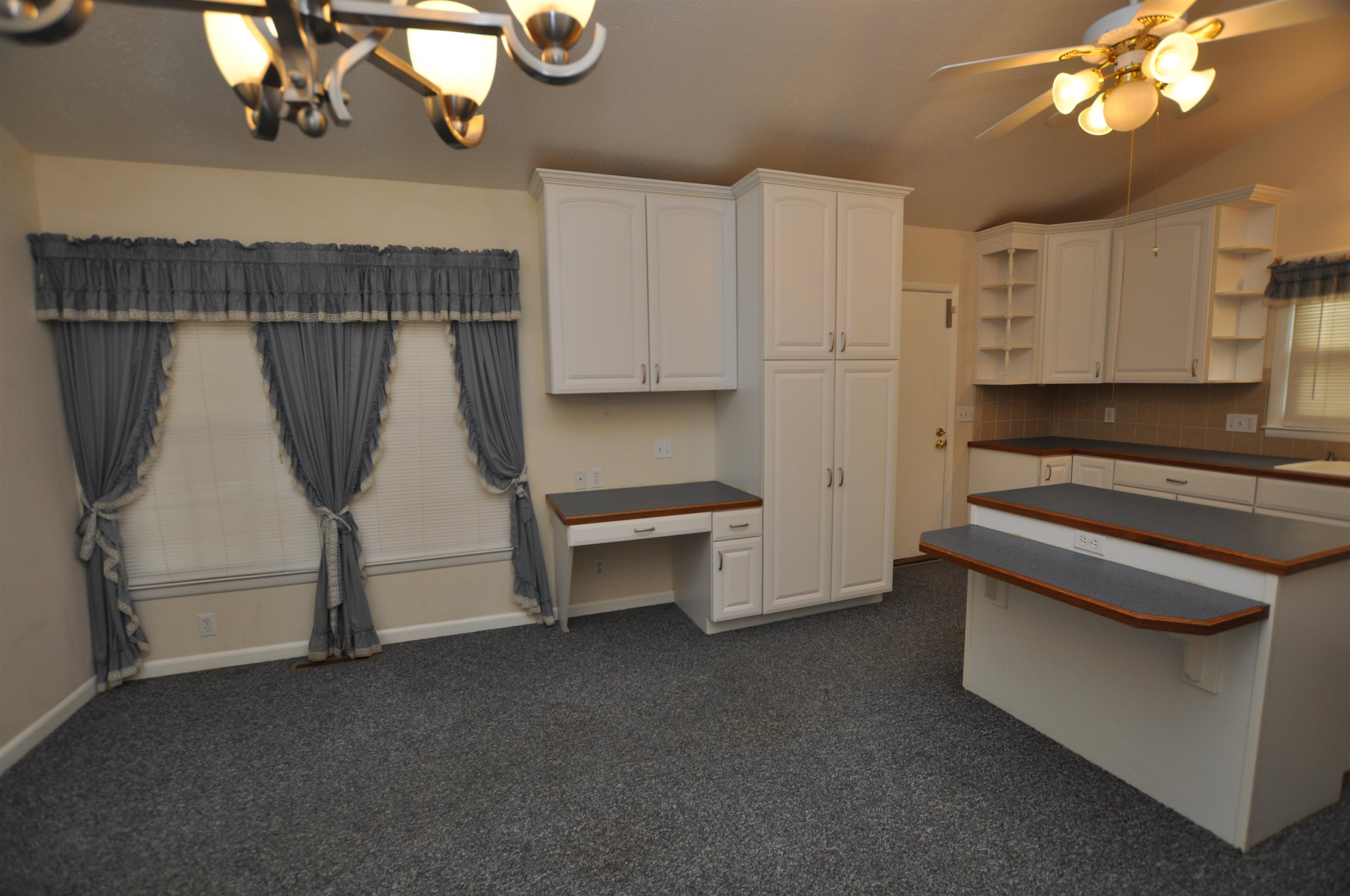 5925 Memphis Property Photo 5