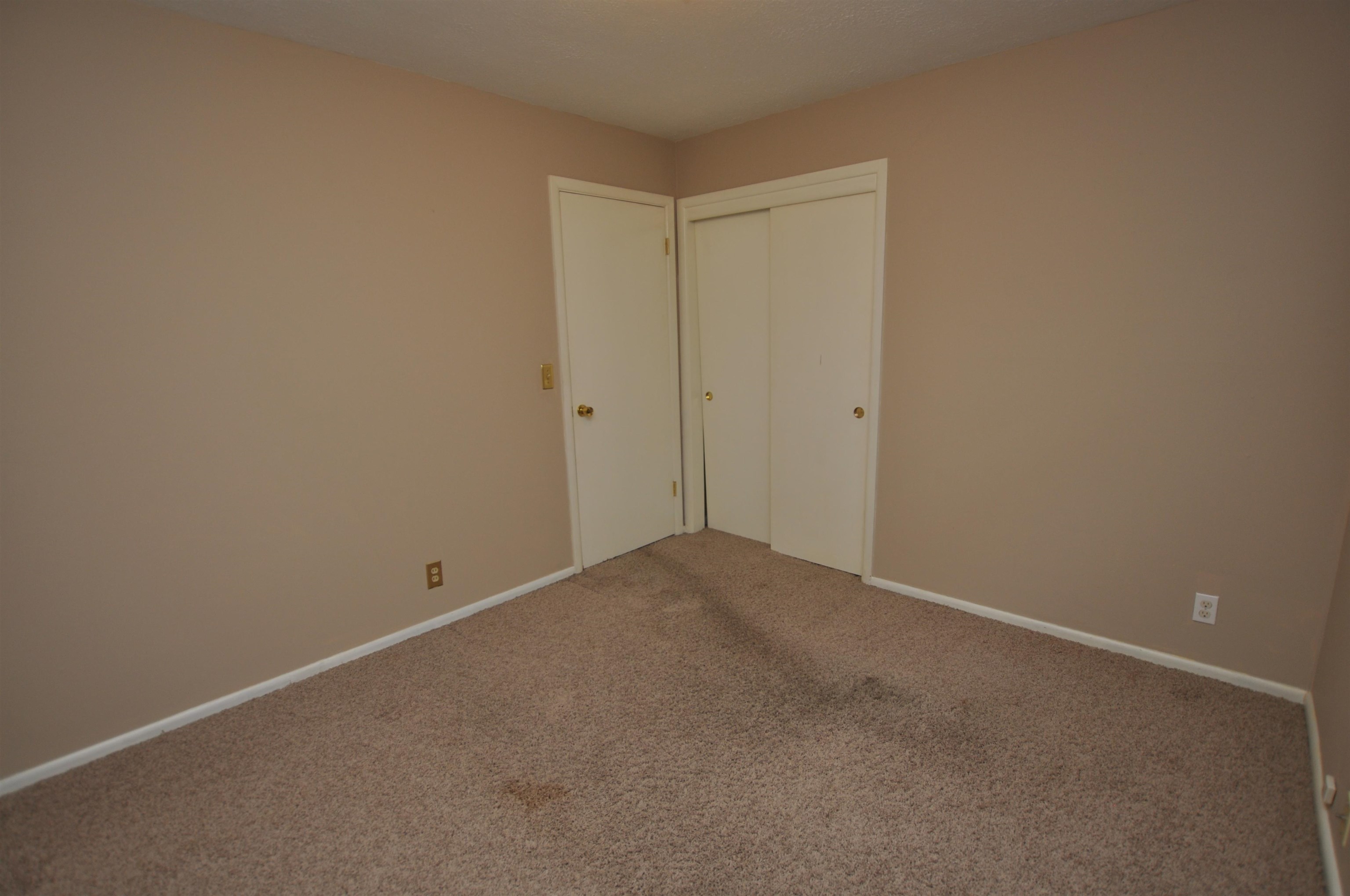 5925 Memphis Property Photo 13