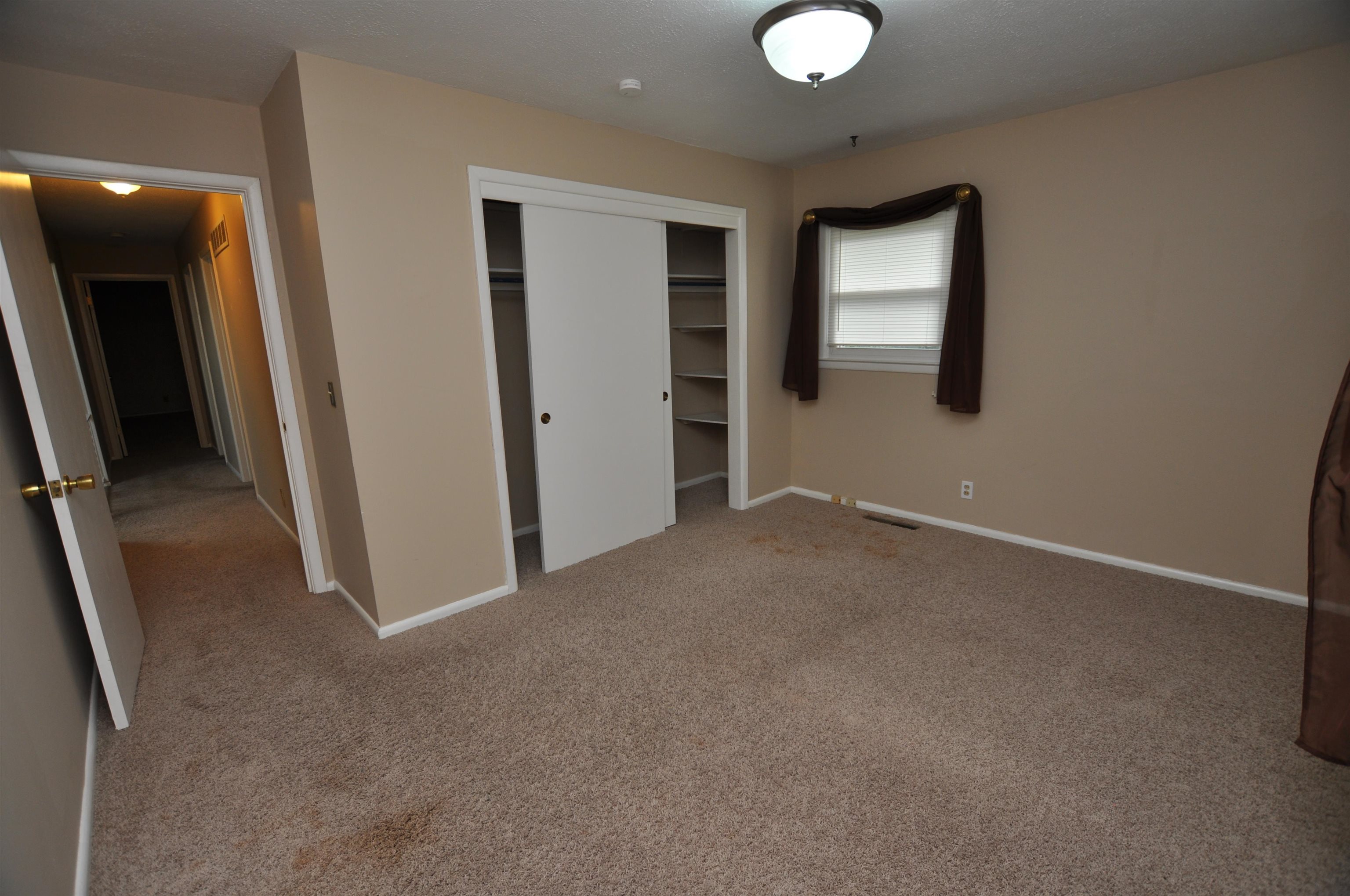 5925 Memphis Property Photo 16