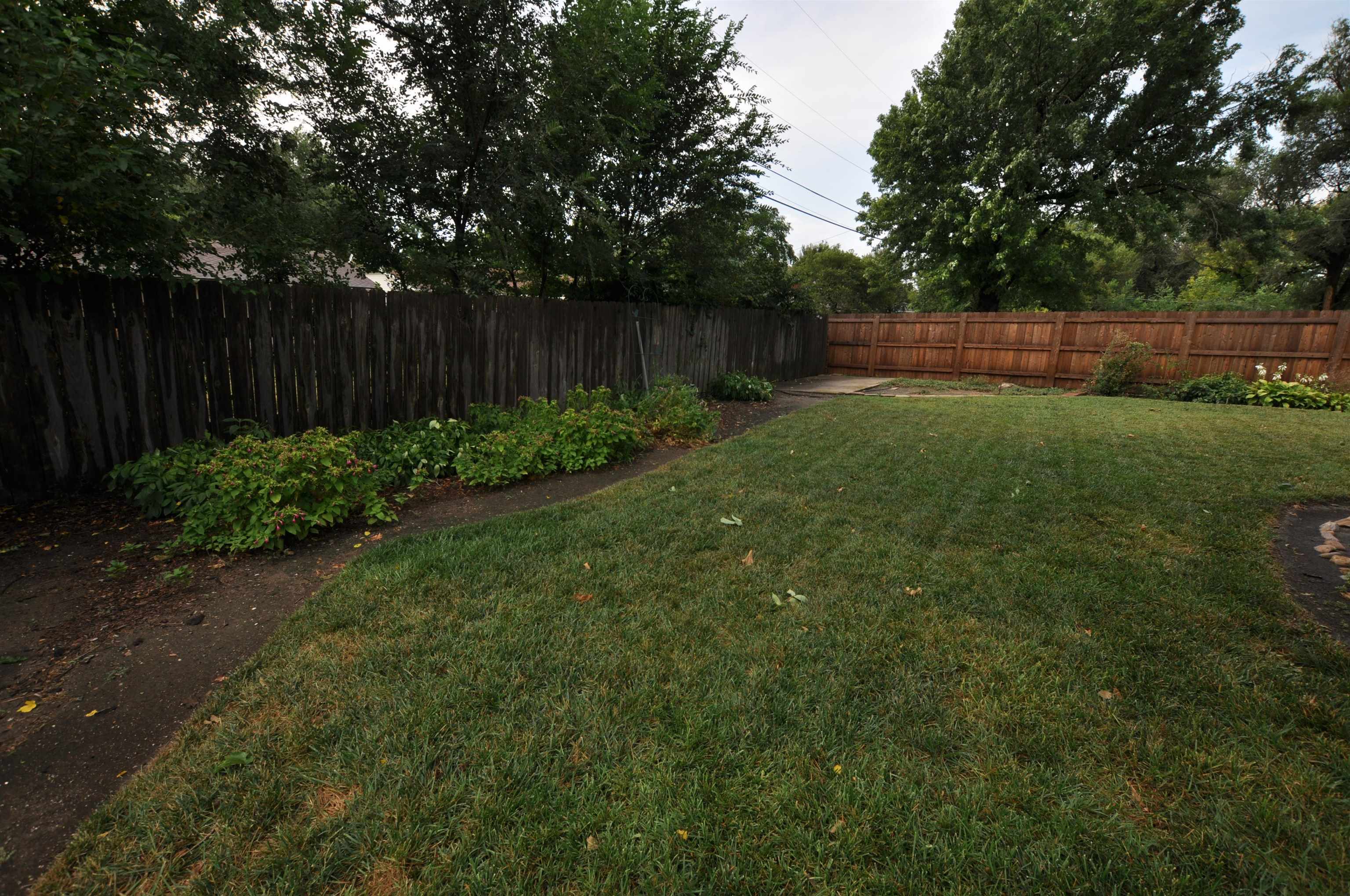 5925 Memphis Property Photo 31