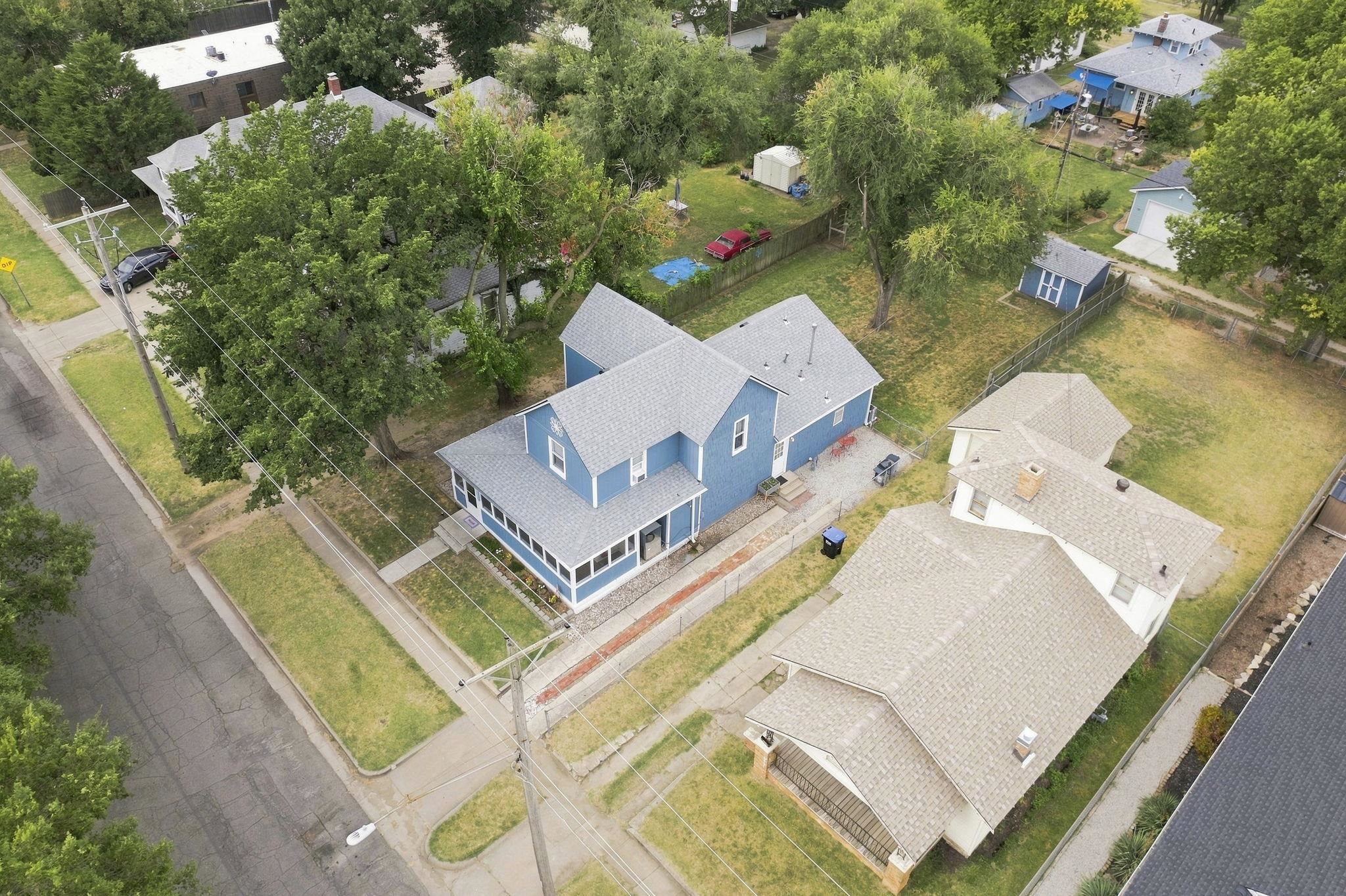 137 S Elizabeth Property Photo 32