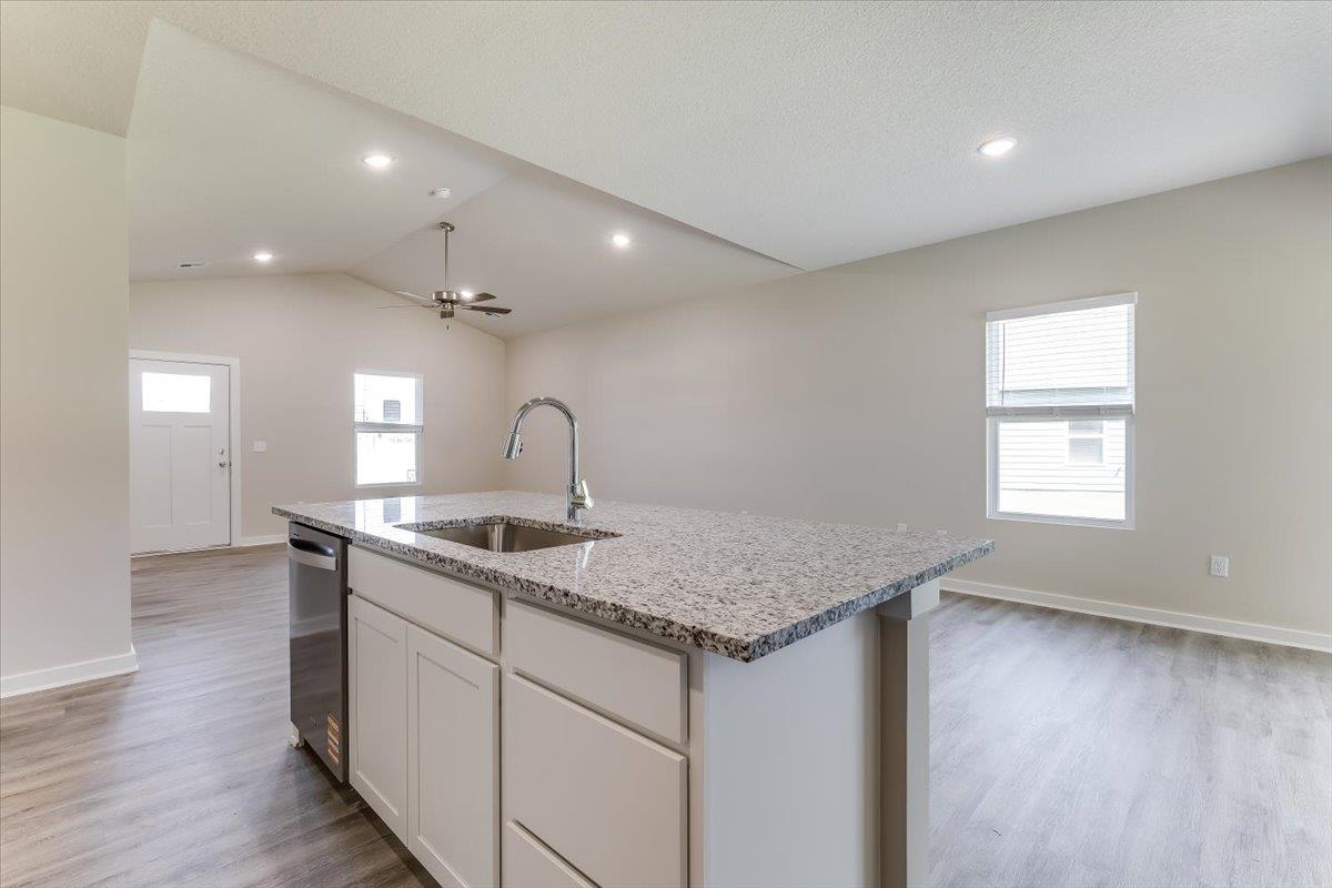 1783 W Redbud Lane Property Photo 13