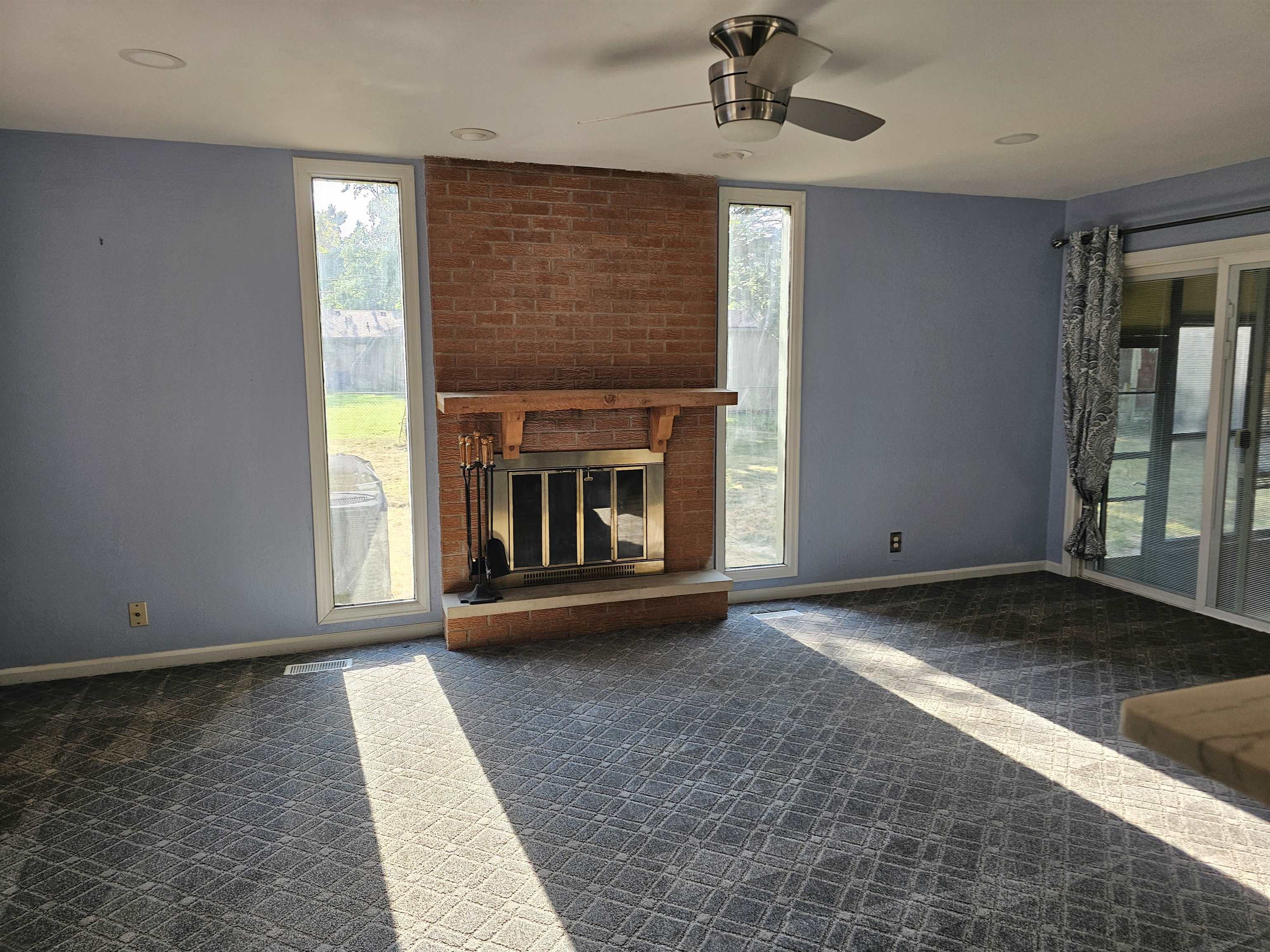 1747 N Sabin St Property Photo 8