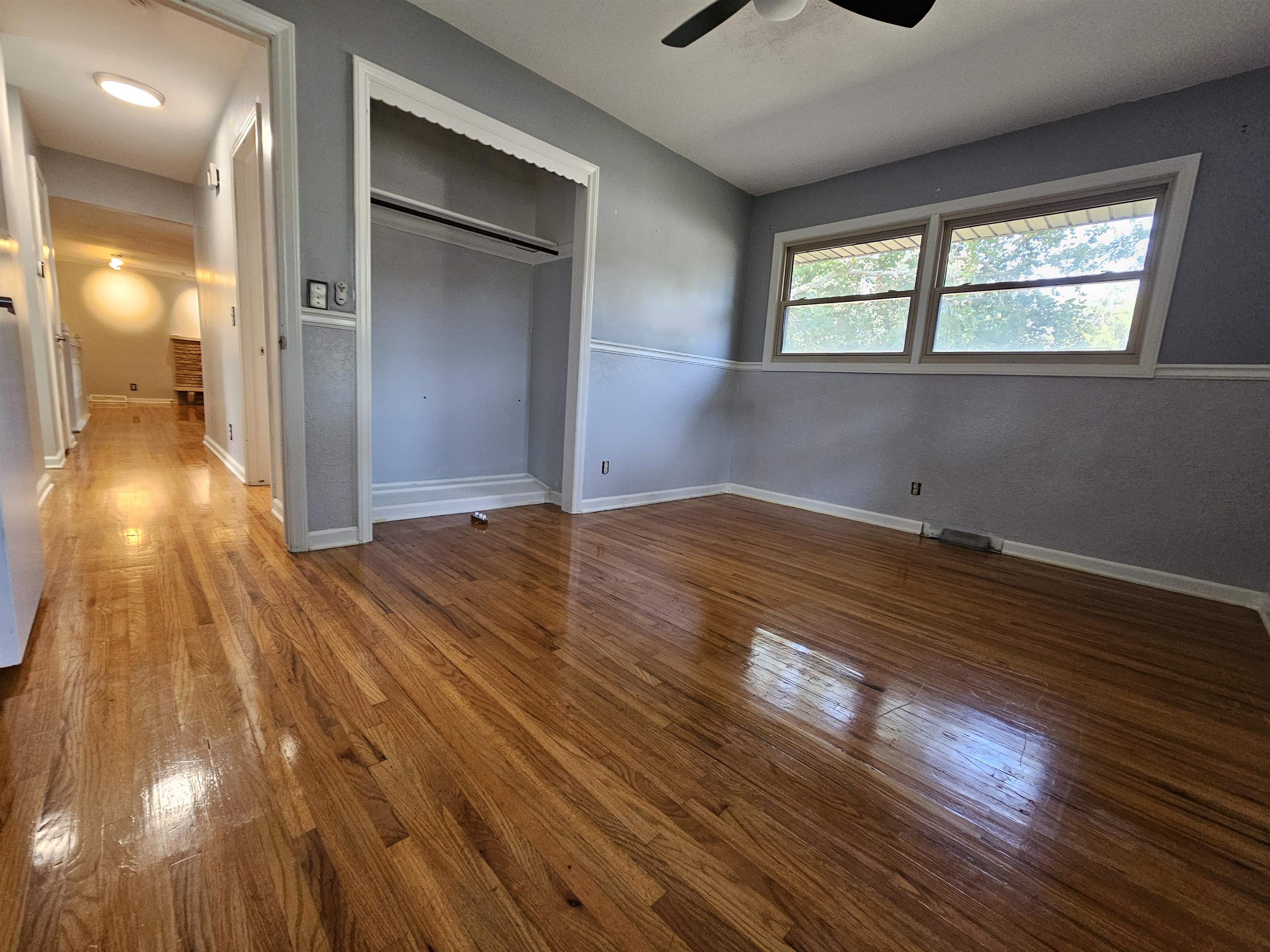 1747 N Sabin St Property Photo 10
