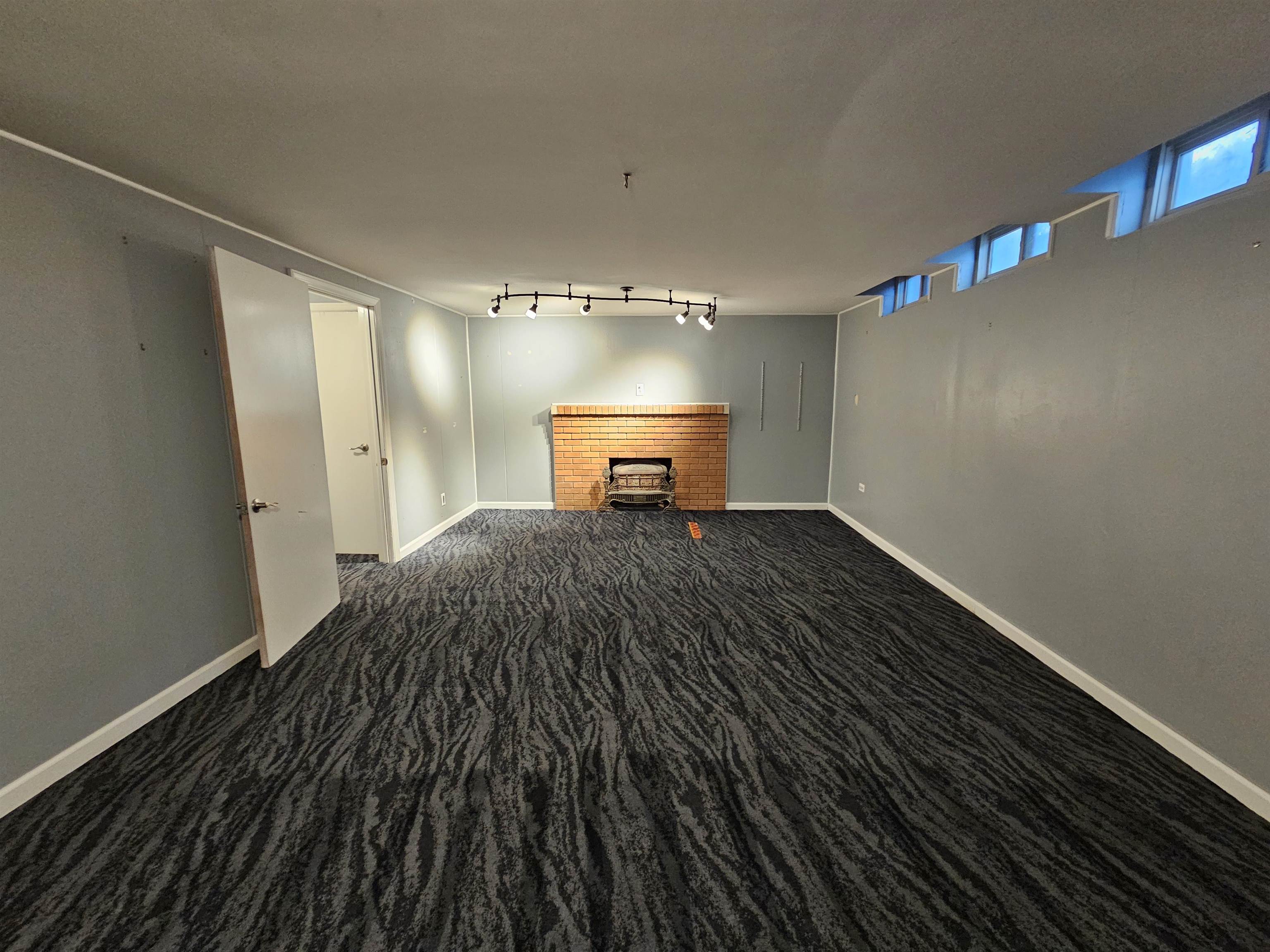 1747 N Sabin St Property Photo 14