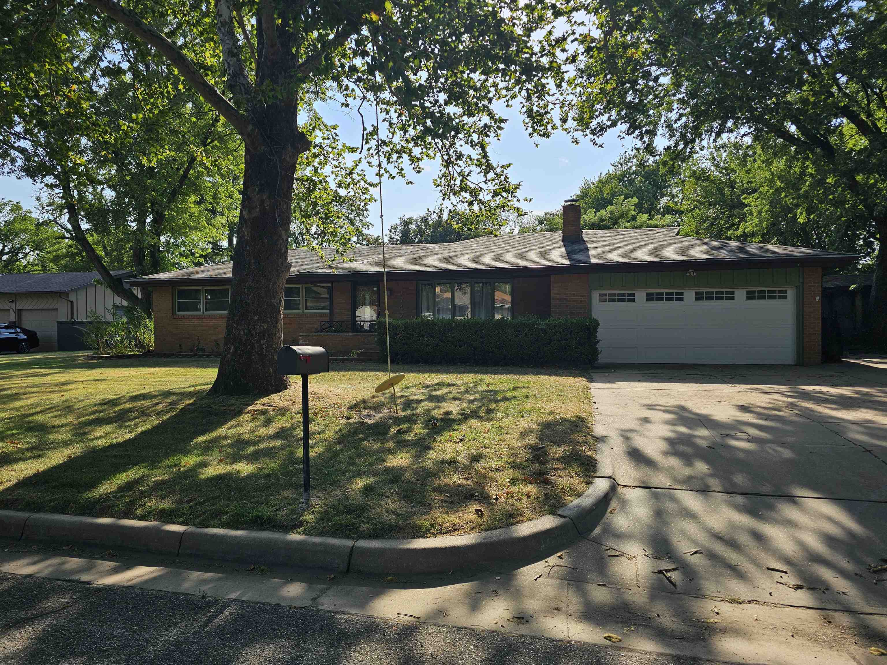 1747 N Sabin St Property Photo 26