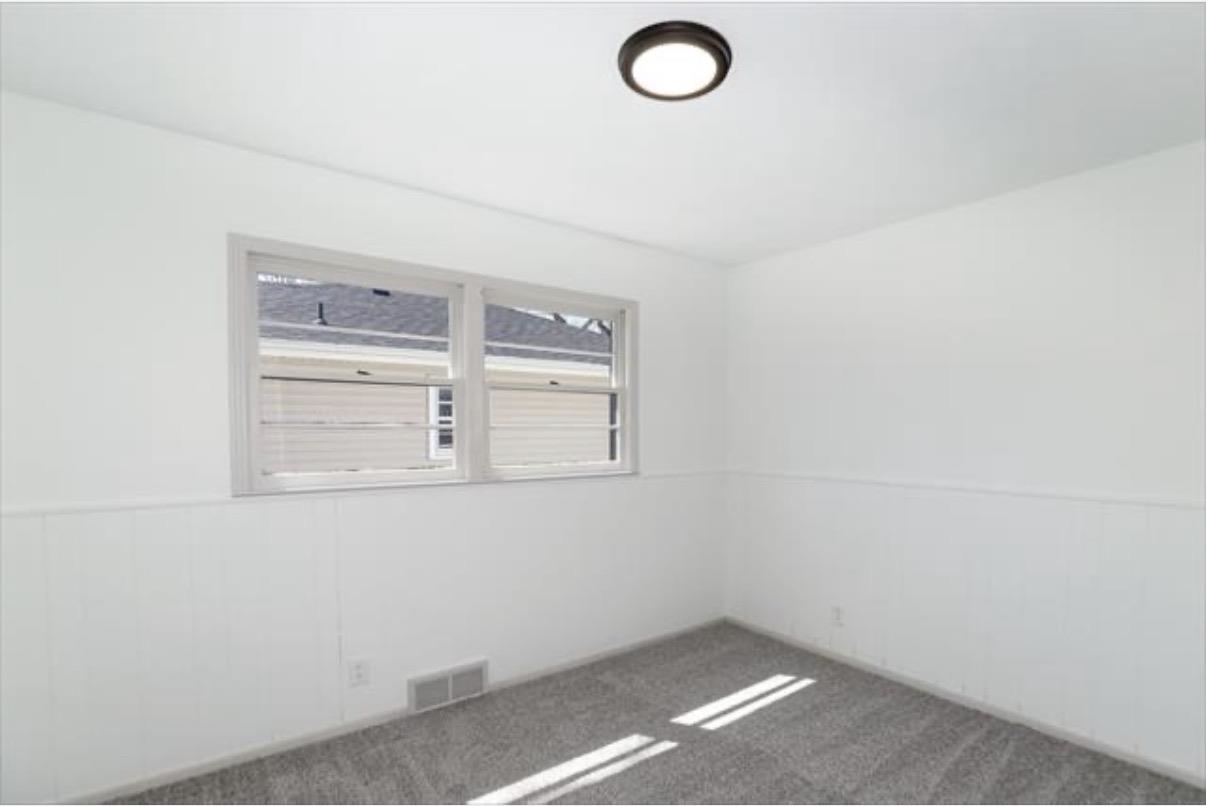 750 N Mccomas St Property Photo 15