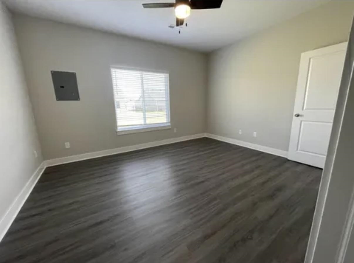 5220 N Honeylocust Circle Property Photo 10