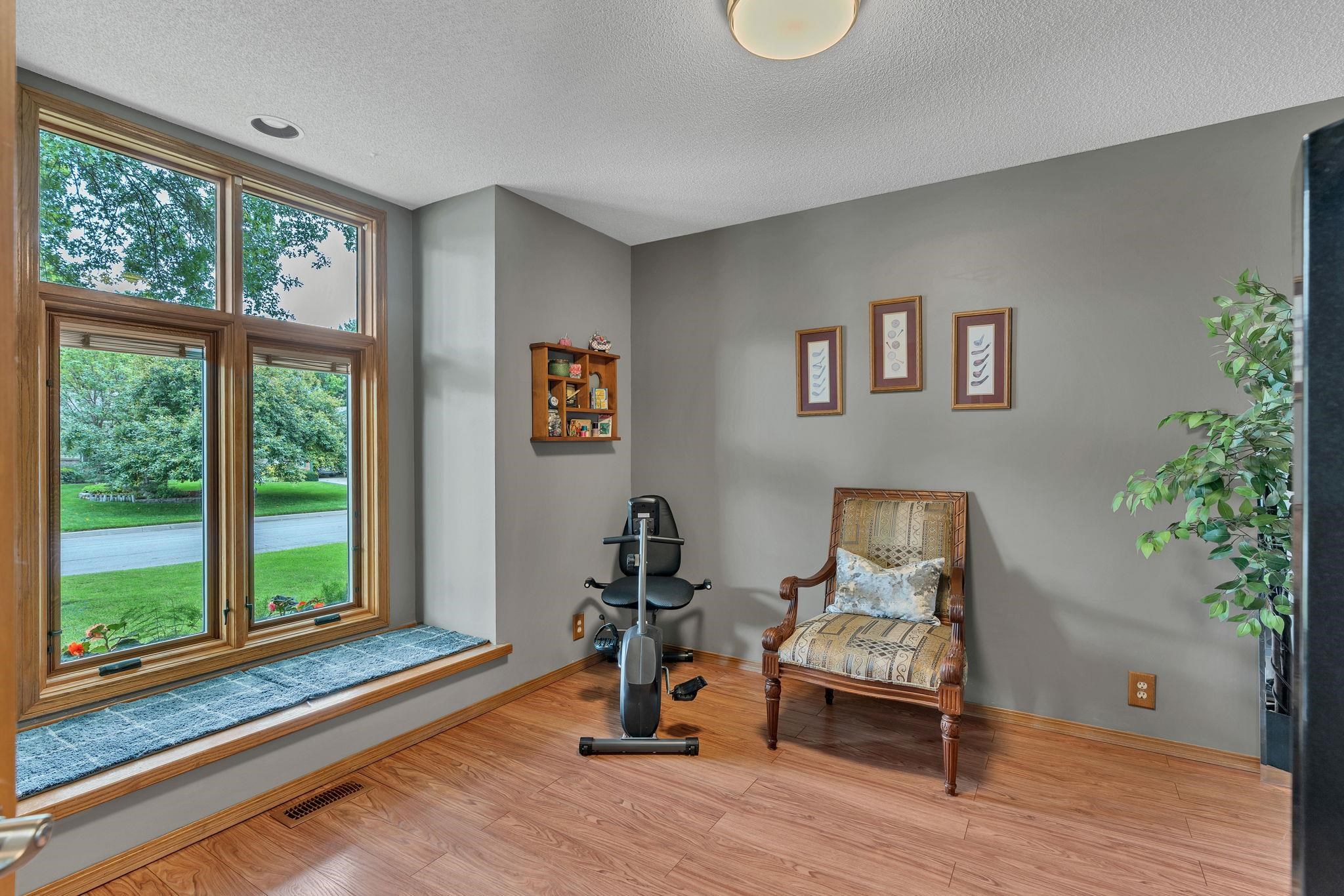 11803 W Douglas Property Photo 18