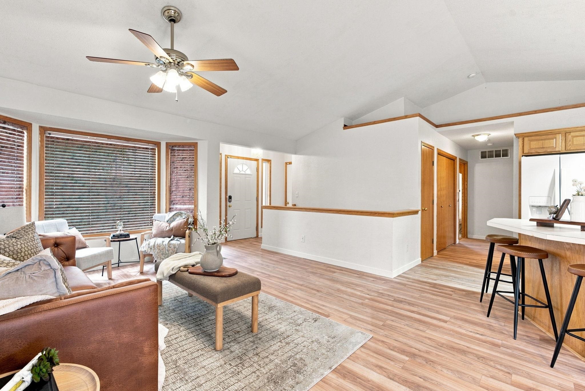 1801 S Smithmoor St Property Photo 8