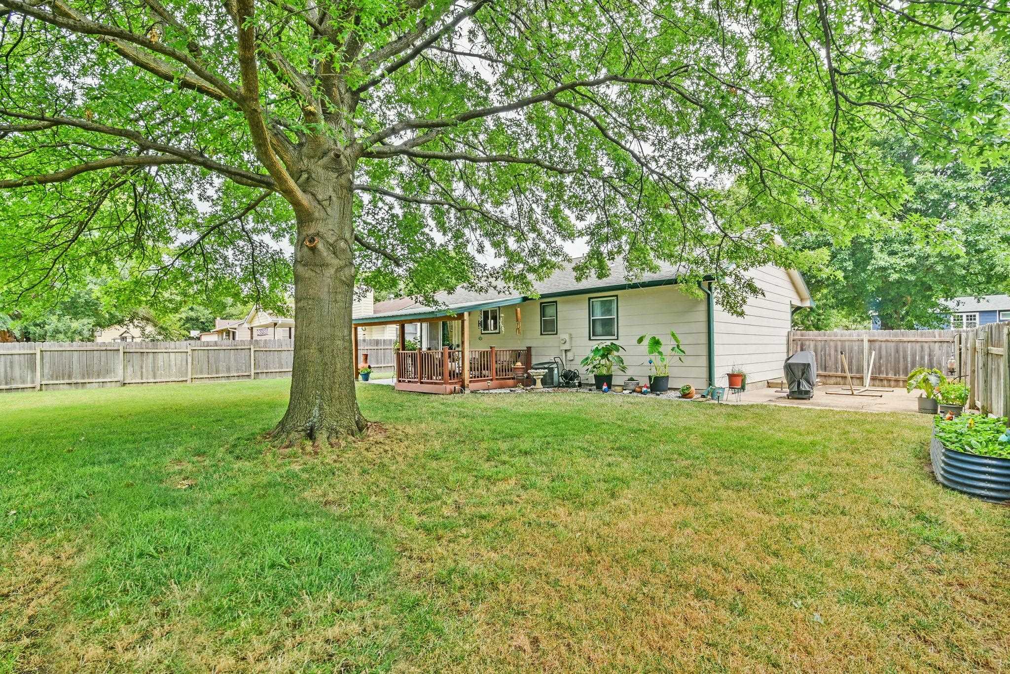 10309 W Dora St Property Photo 29
