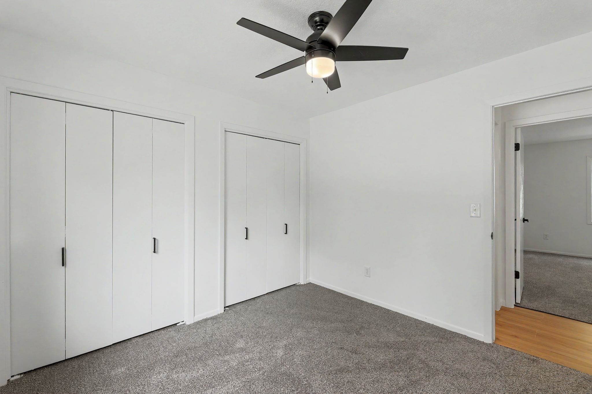 2519 S Lori Property Photo 17