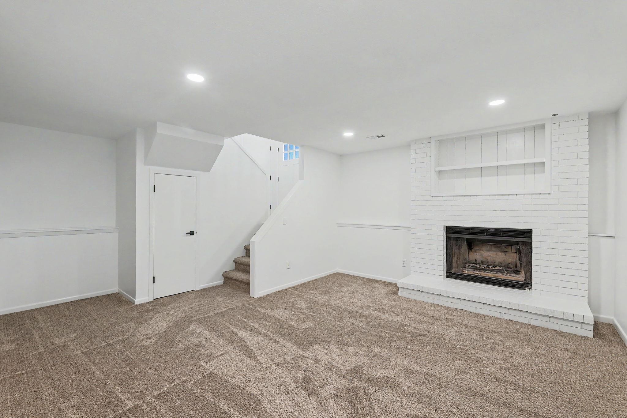 2519 S Lori Property Photo 22