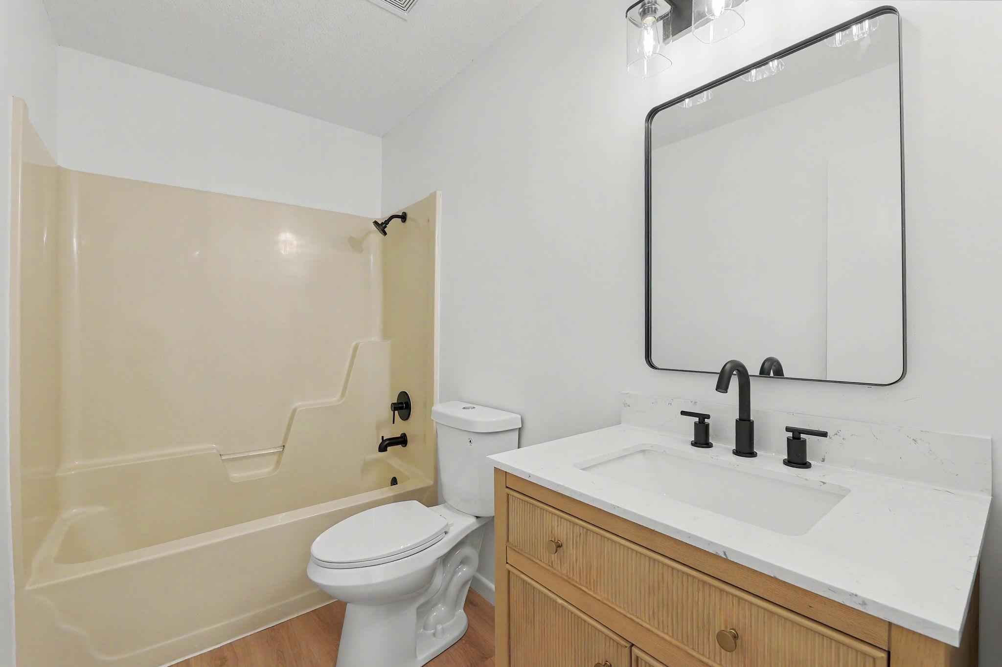2519 S Lori Property Photo 23