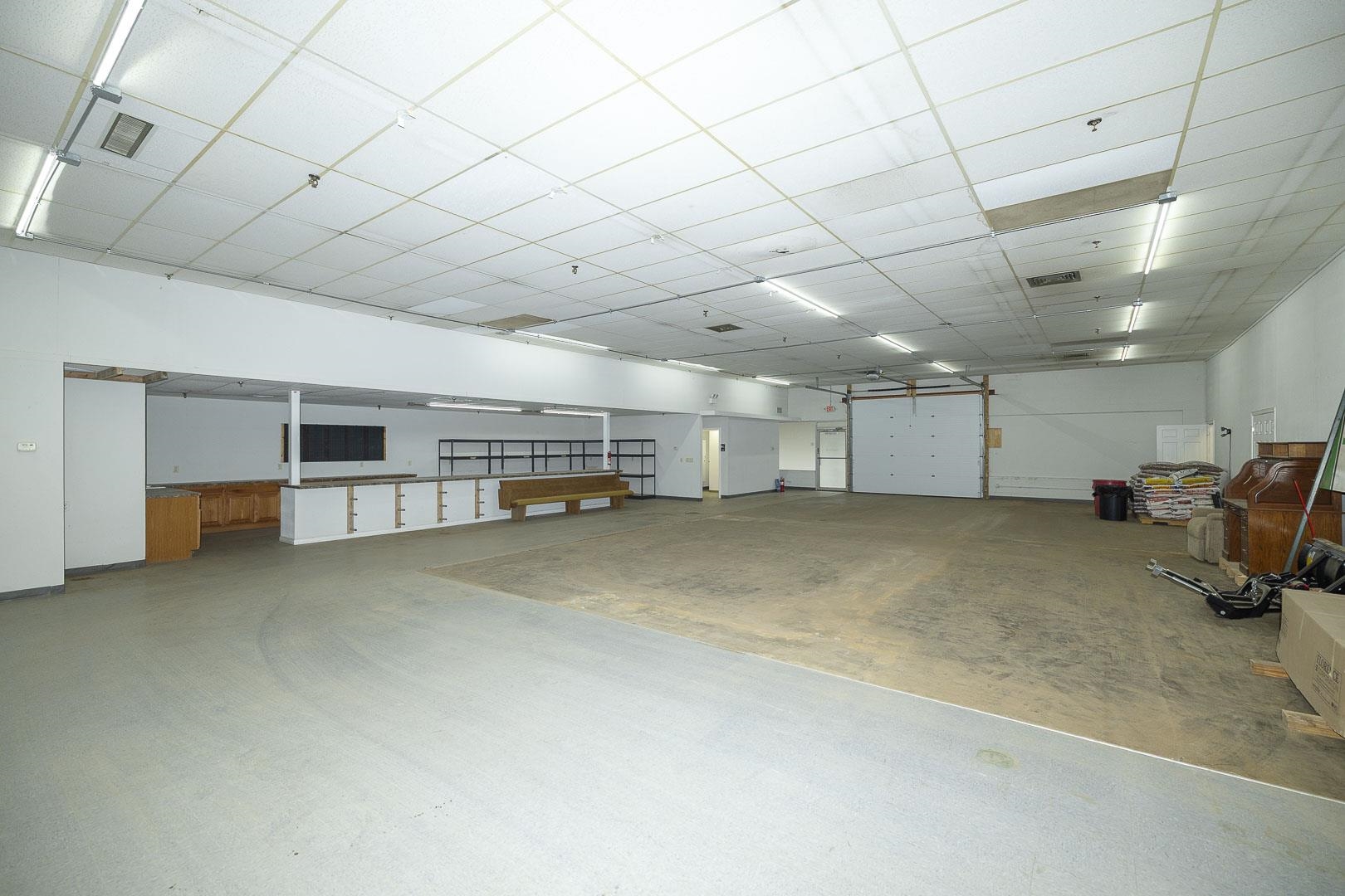 226 E Ross Property Photo 19
