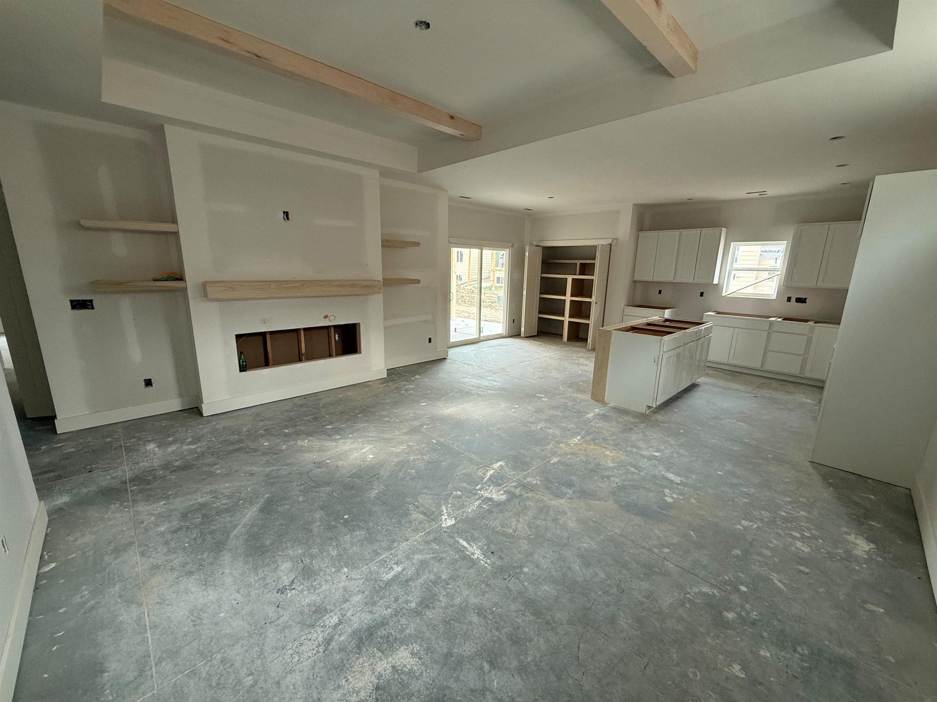 5103 N Toben Ct Property Photo 5