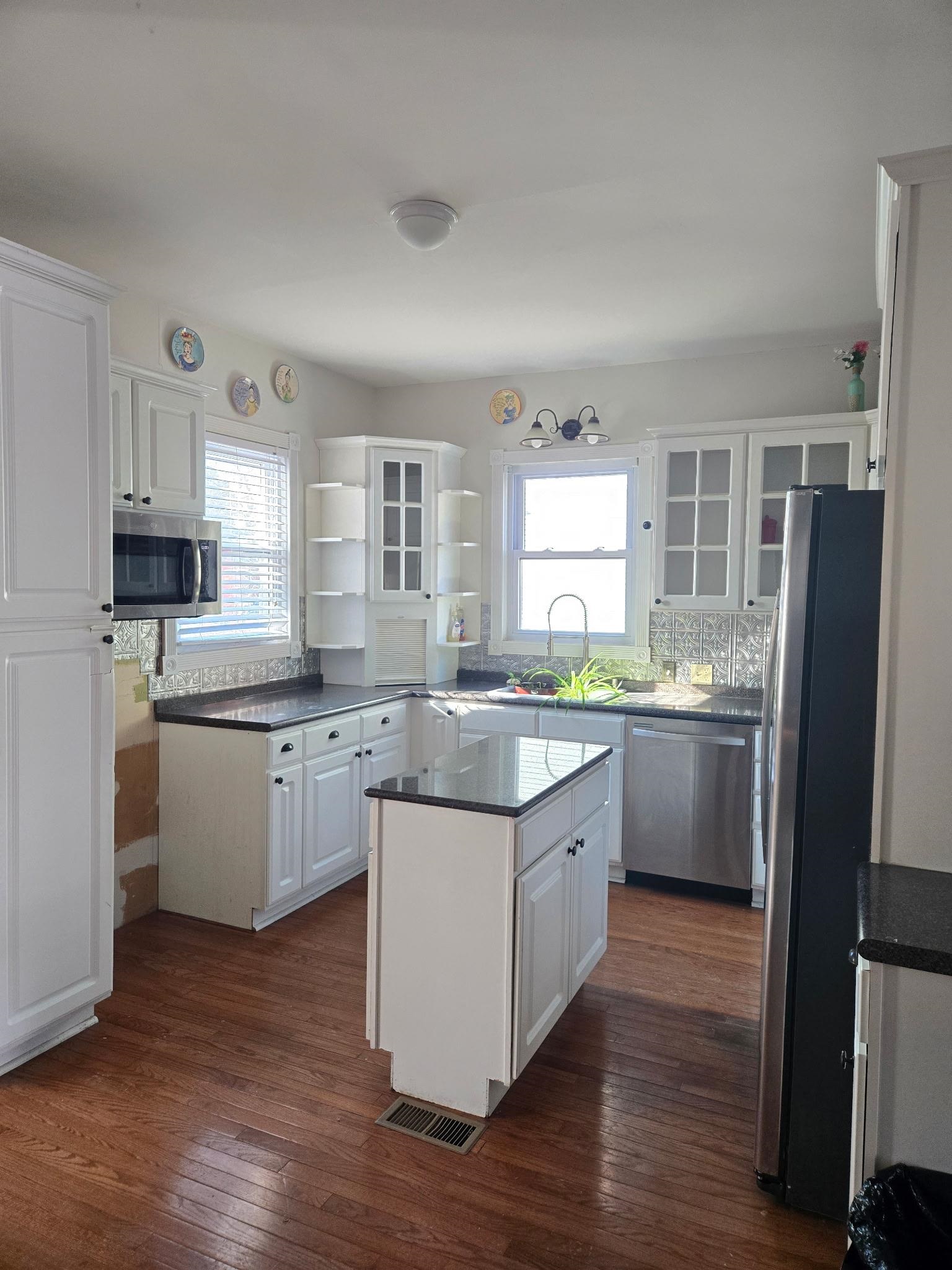 1510 Broadway Property Photo 3