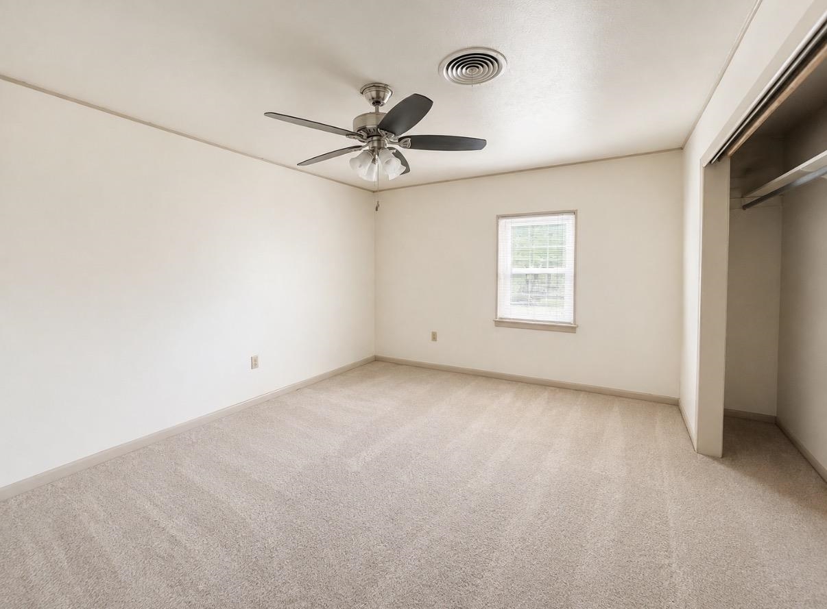 420 E Otis Ave Property Photo 3