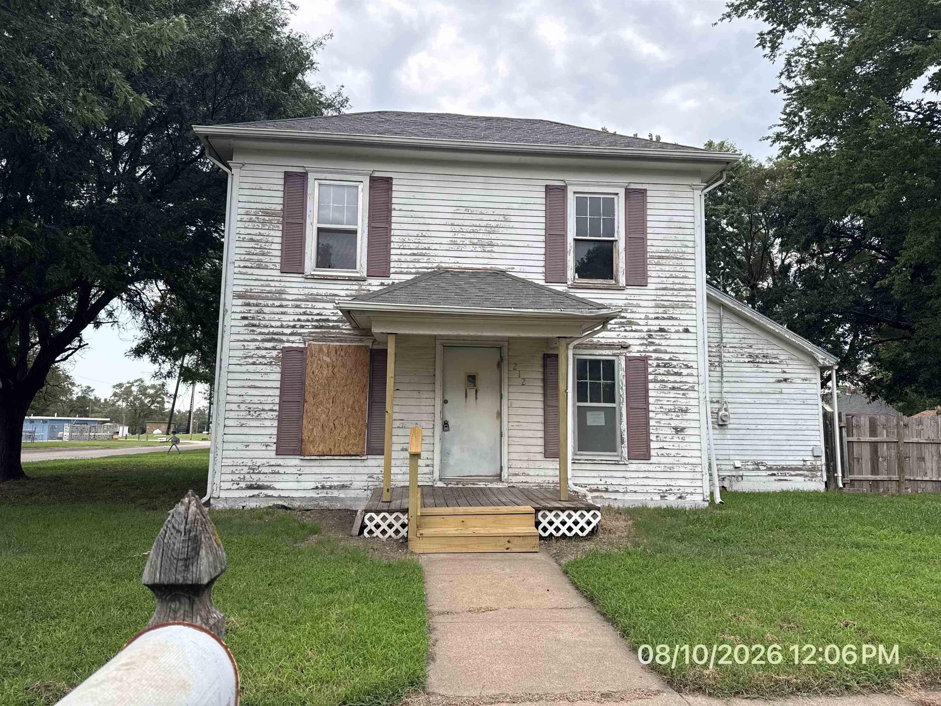 212 W Princeton St. Property Photo 1