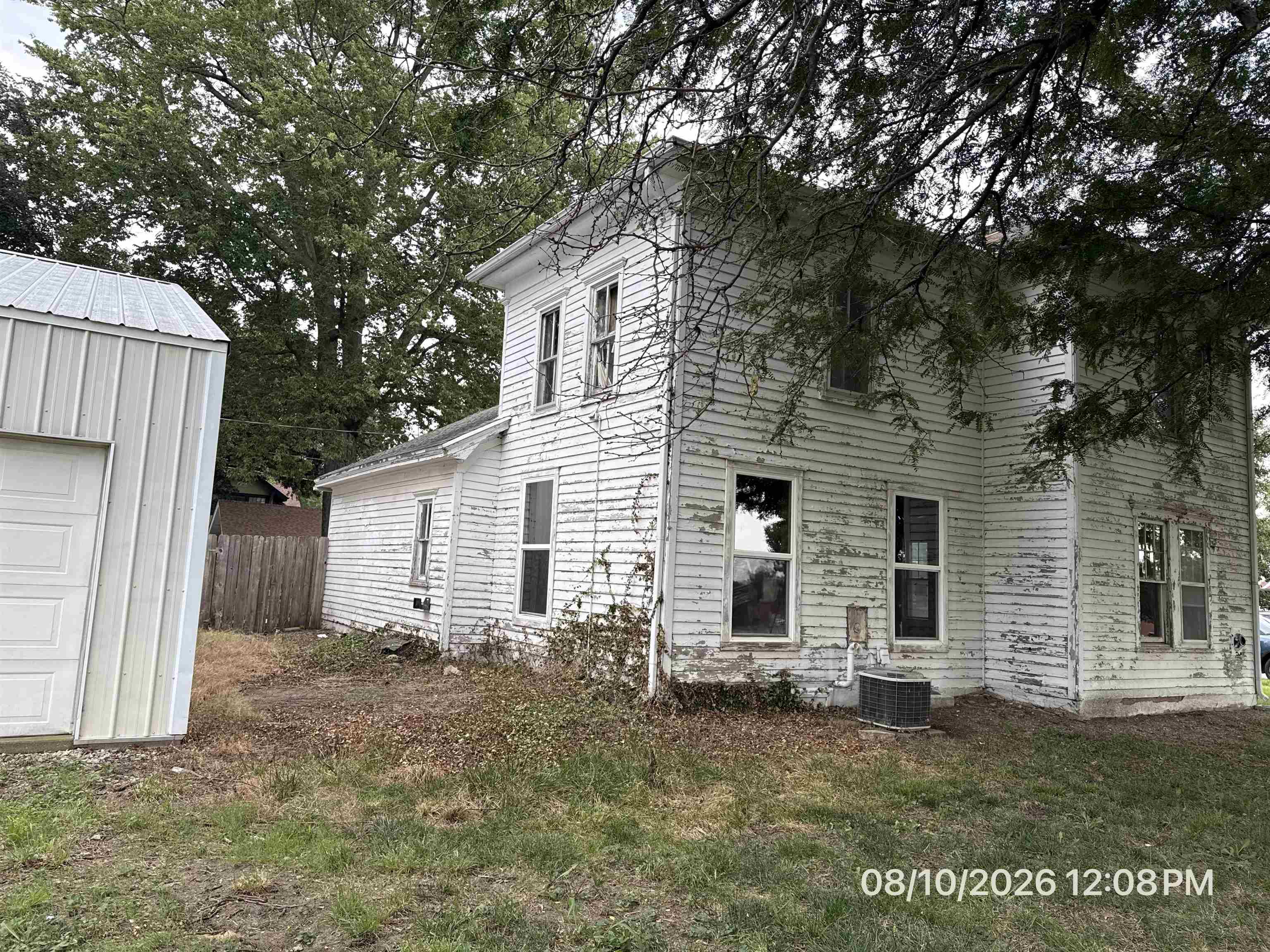 212 W Princeton St. Property Photo 2