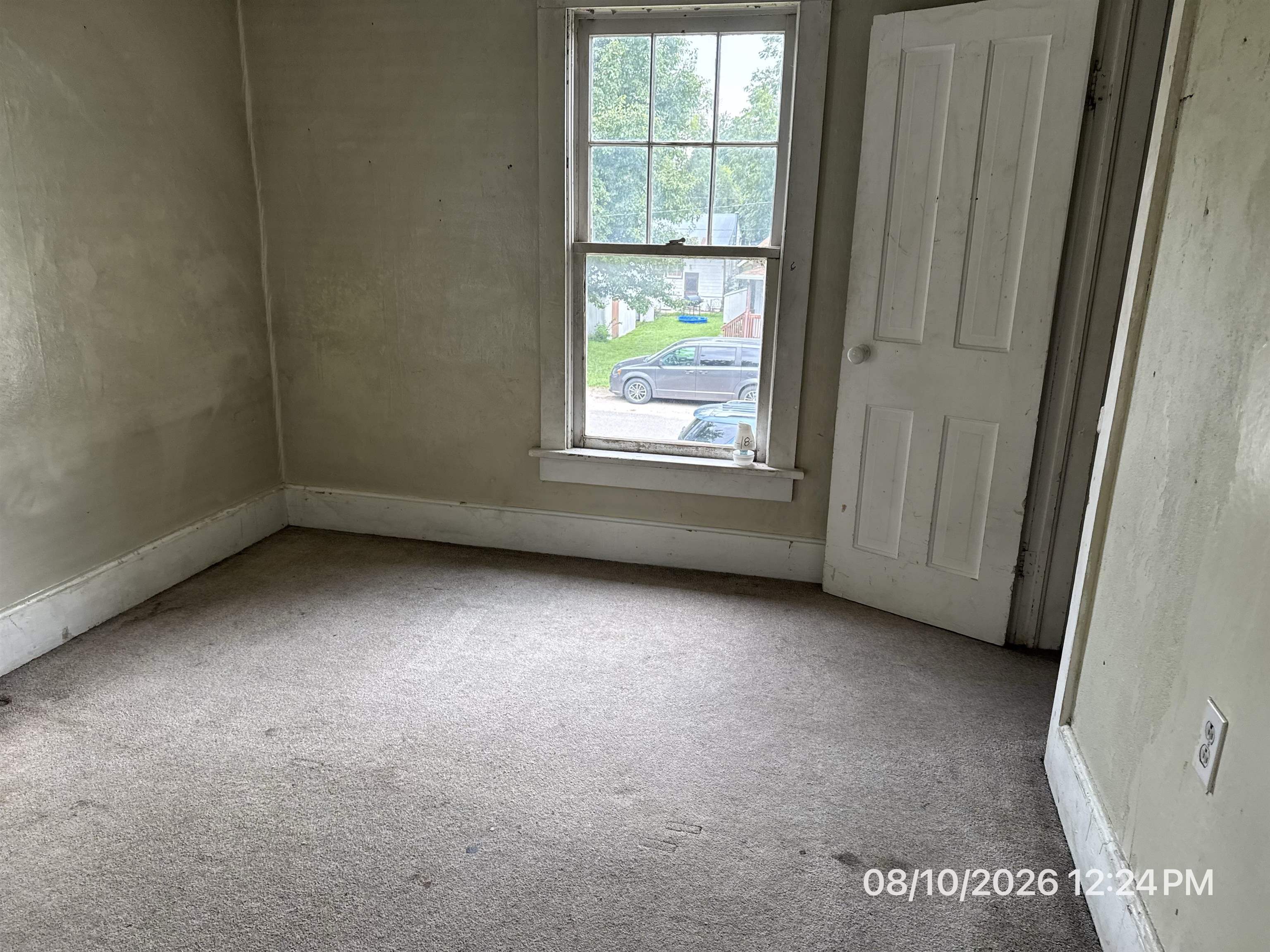 212 W Princeton St. Property Photo 16