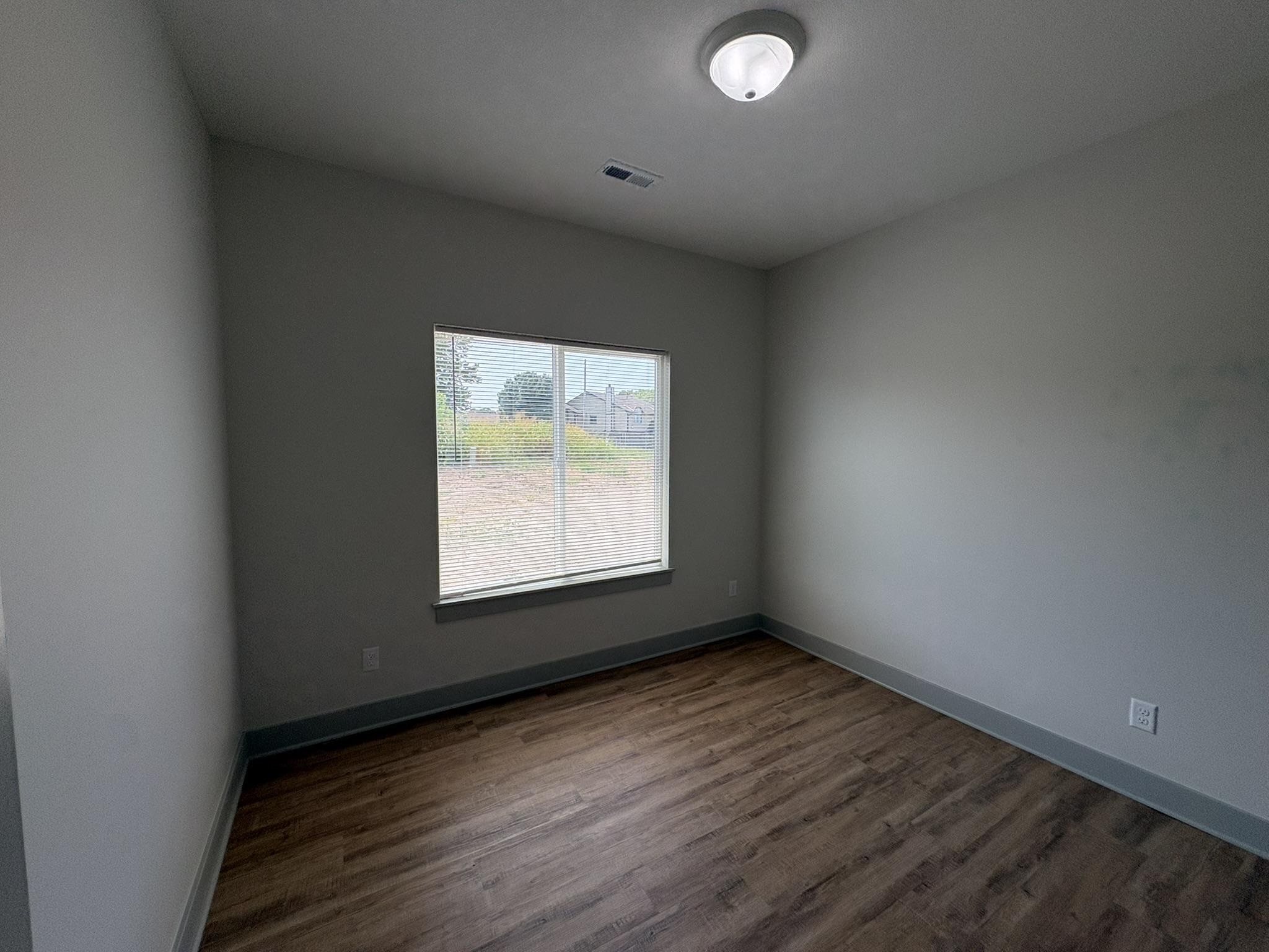 2969 S Bunker Hill Ct #100 & #200 Property Photo 8