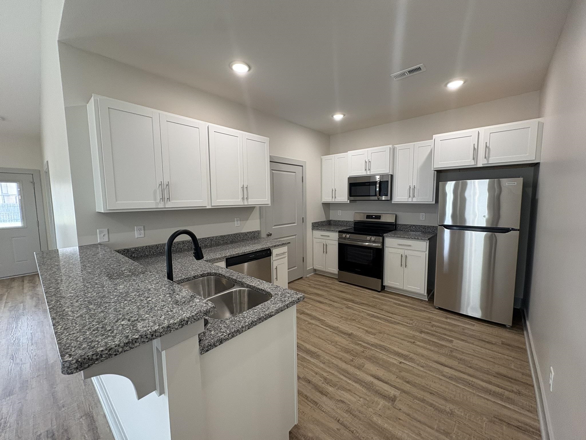 2965 S Bunker Hill Ct Property Photo 6