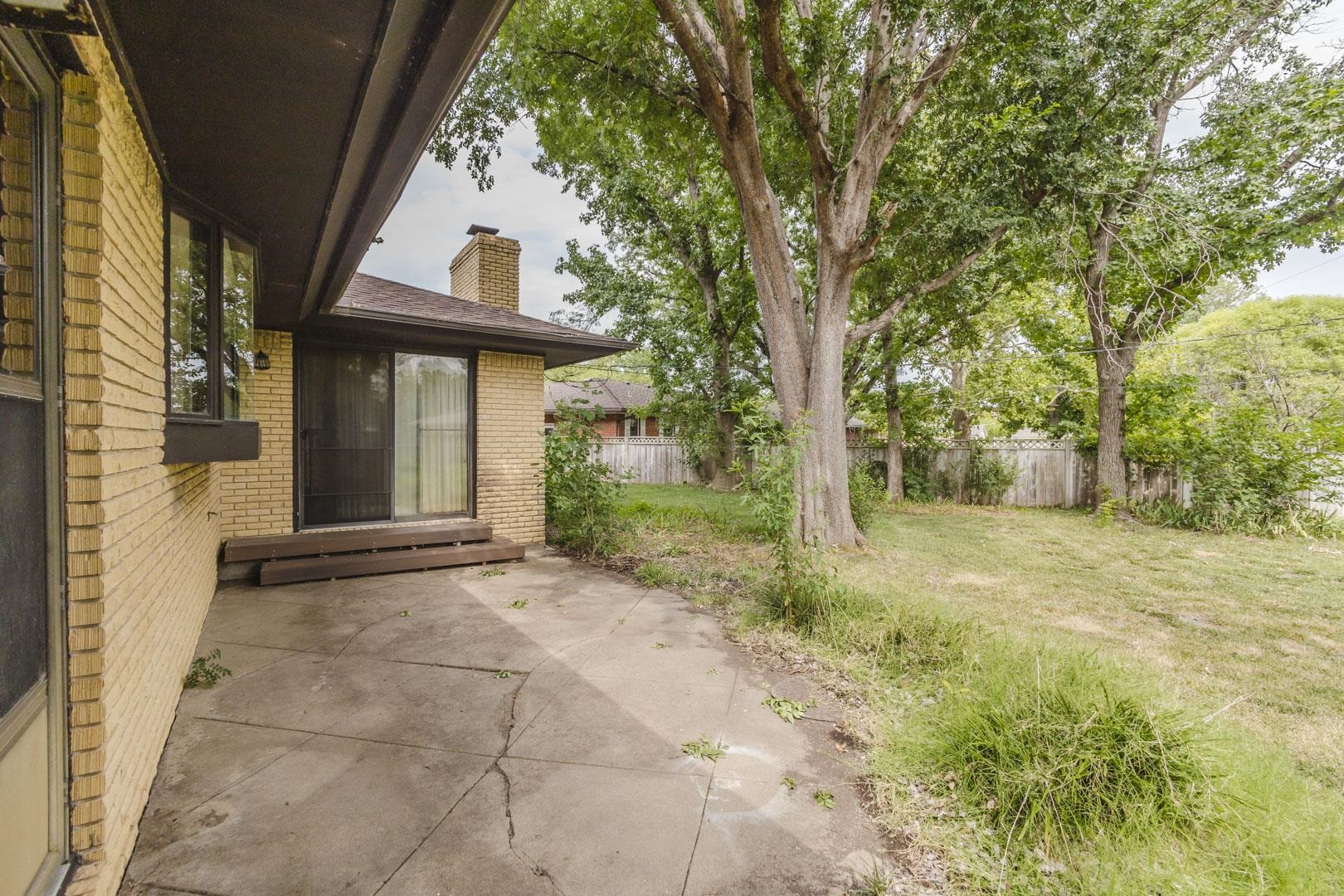 2243 W Bella Vista Property Photo 32