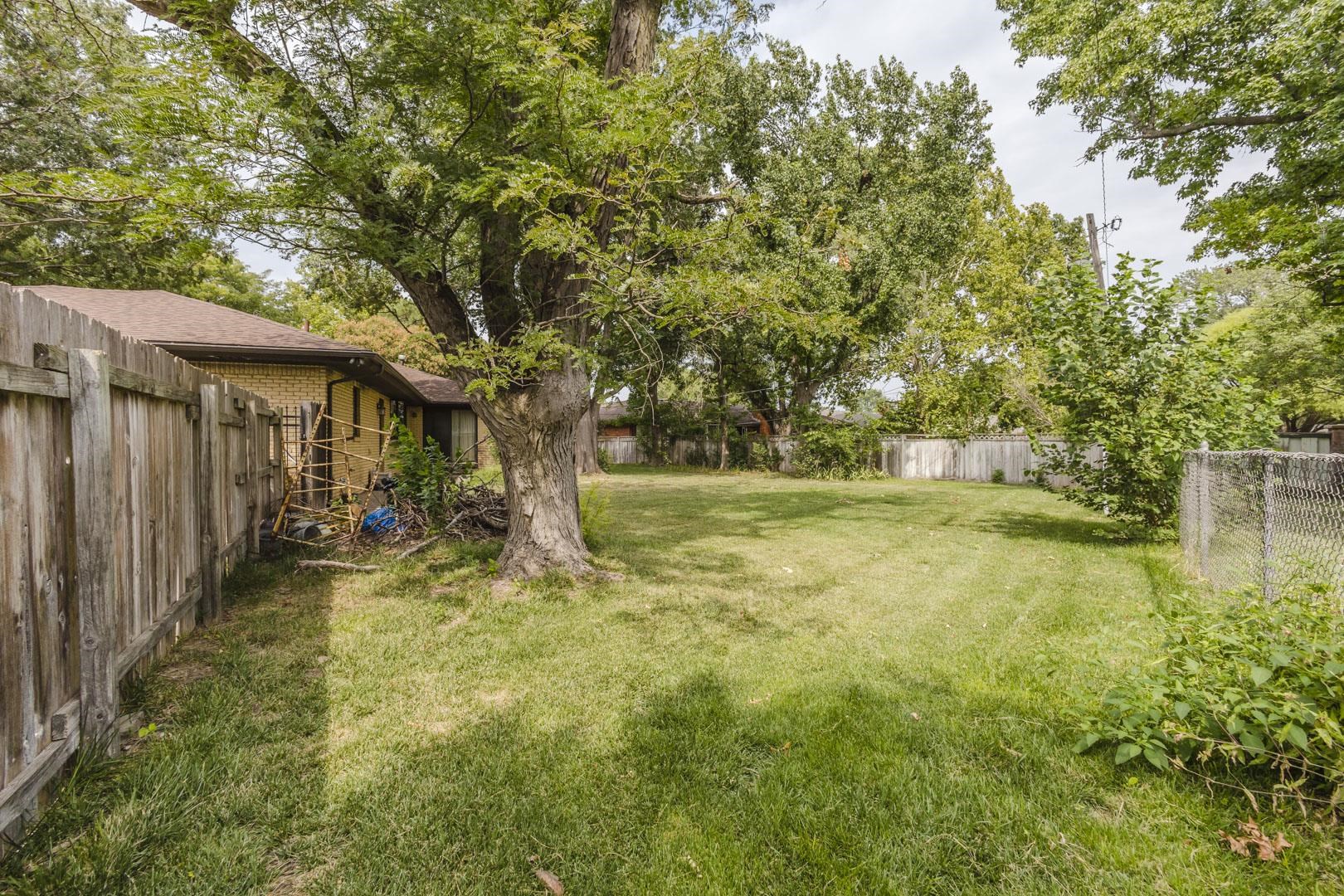2243 W Bella Vista Property Photo 33