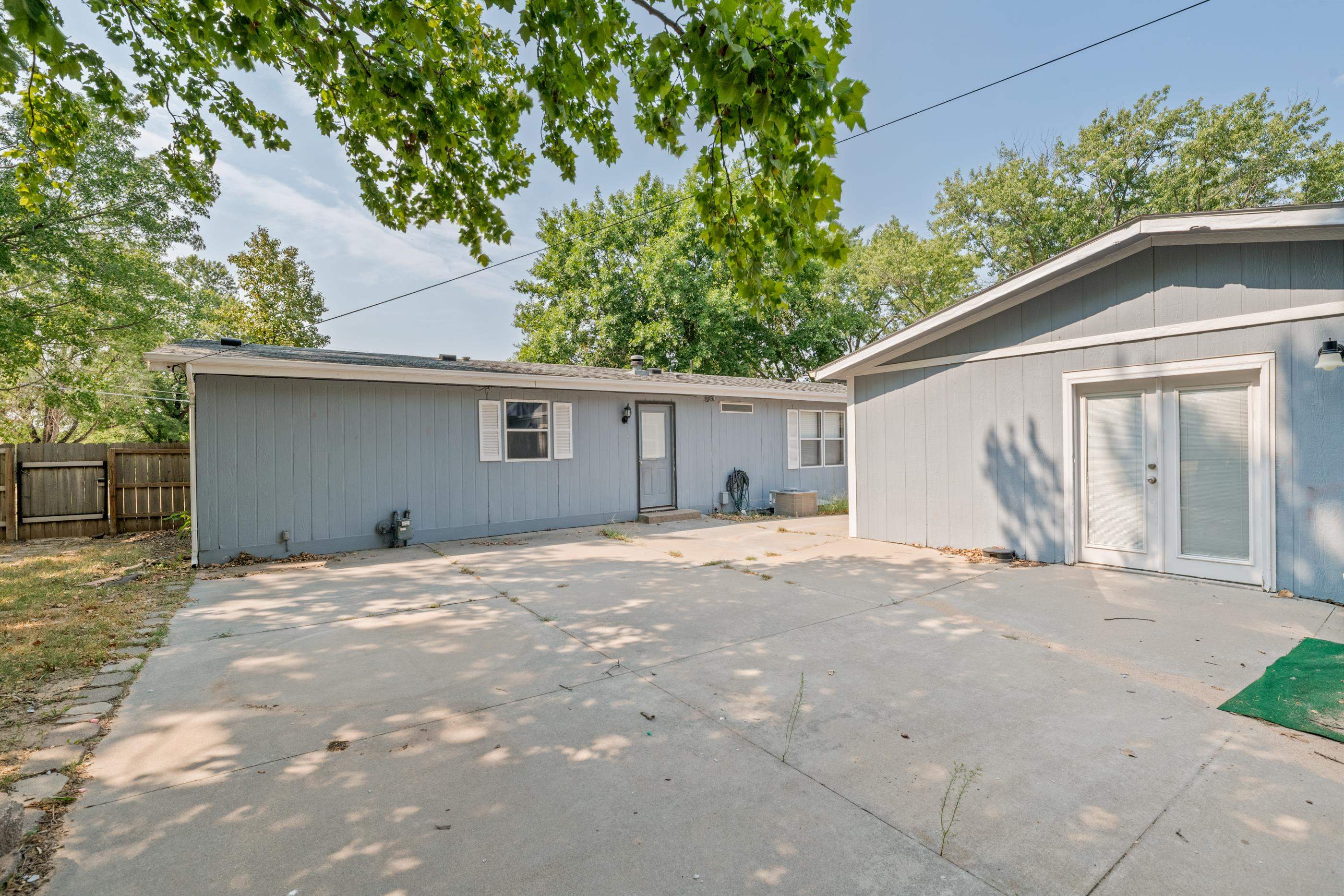 300 Williamson Dr Property Photo 17