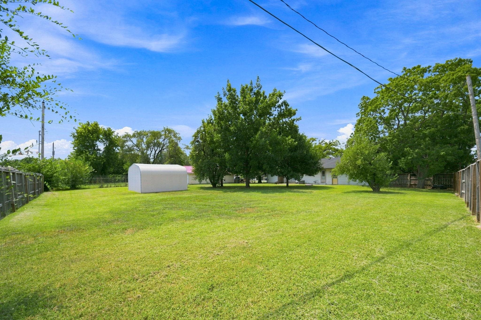 102 S Westview Rd Property Photo 28