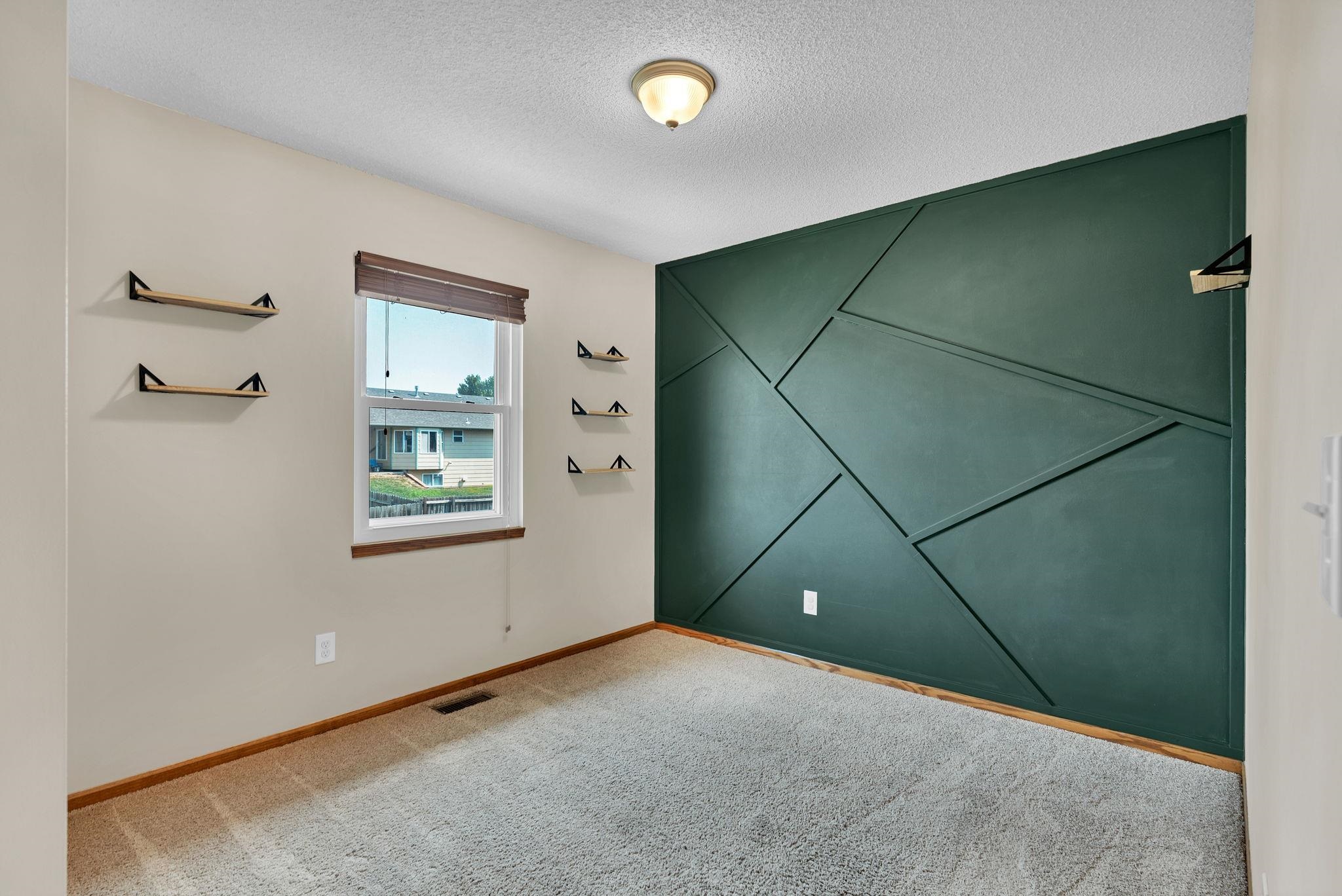 2600 E Evanston St Property Photo 15