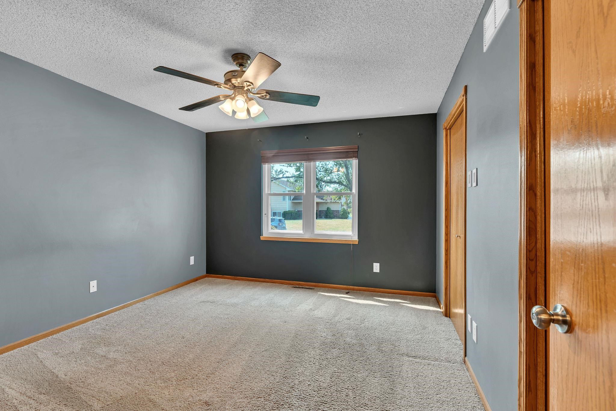 2600 E Evanston St Property Photo 17