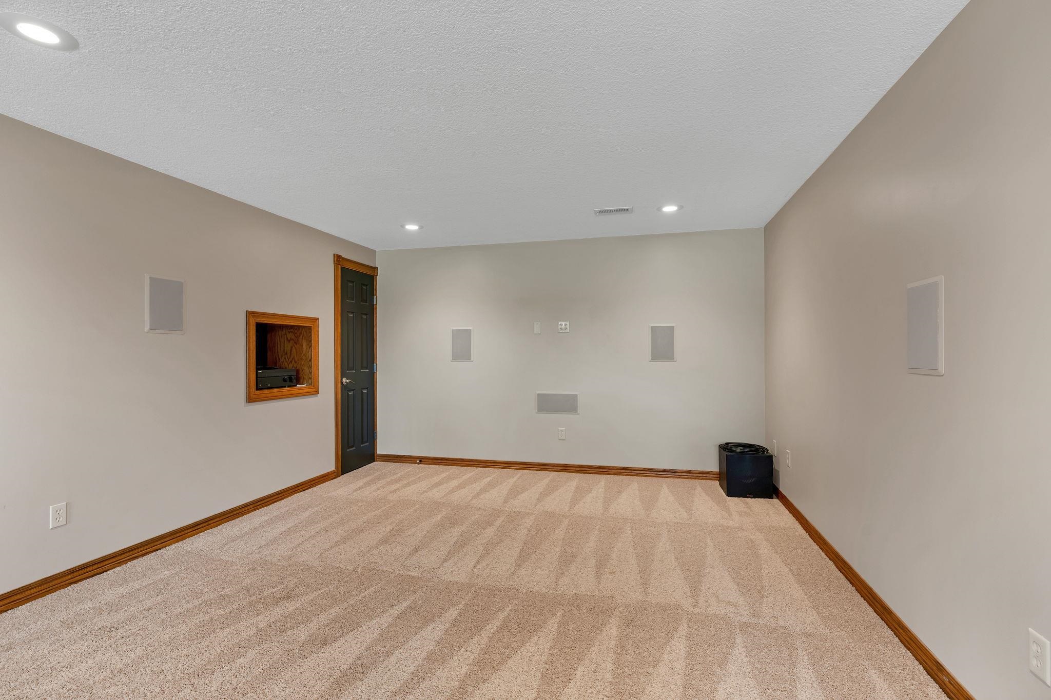 2600 E Evanston St Property Photo 22