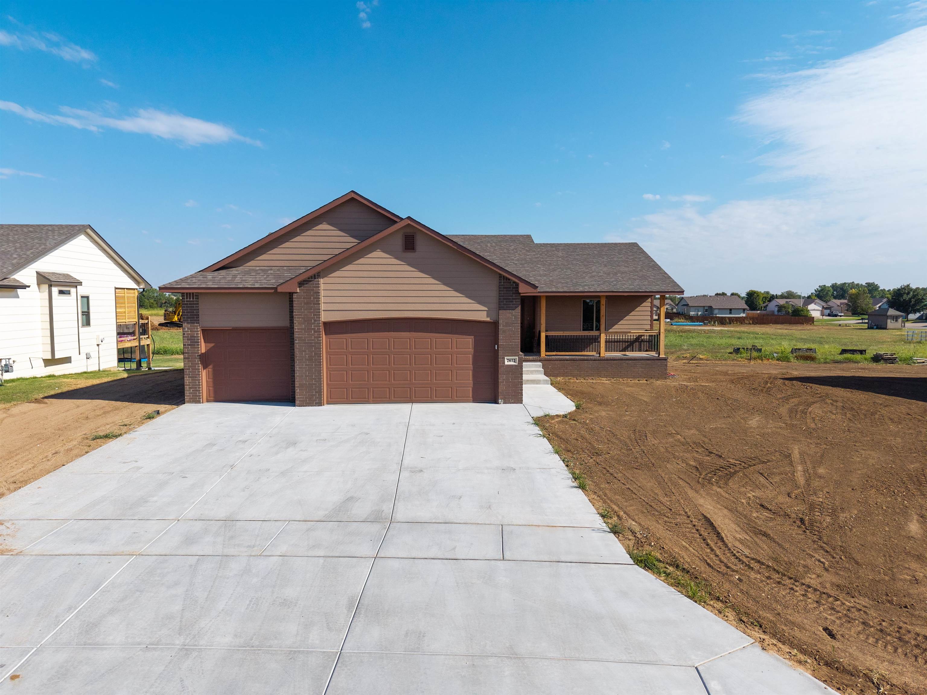 2612 E Spring Meadows Ct Property Photo 1
