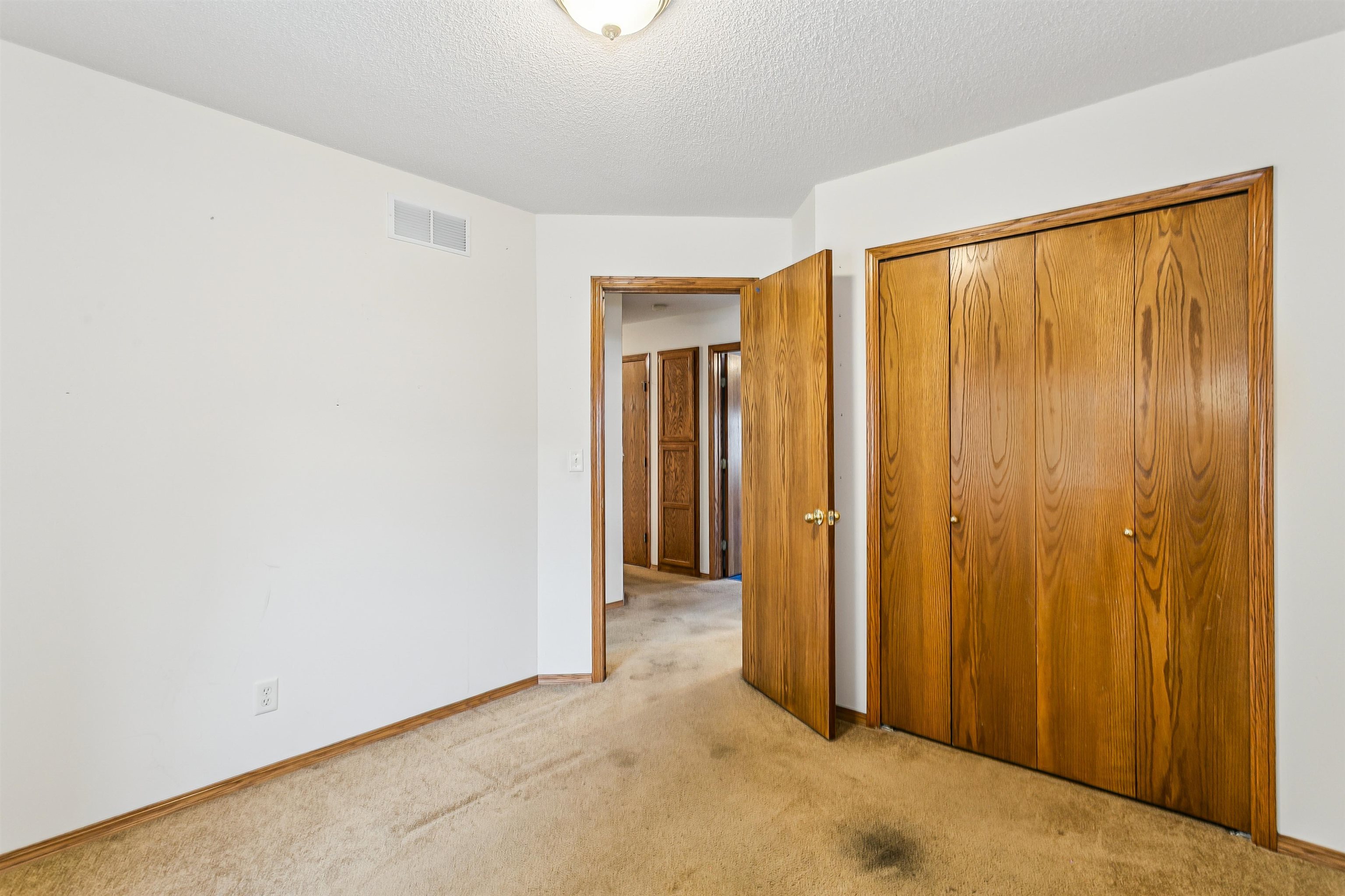862 S Zelta Ct Property Photo 19